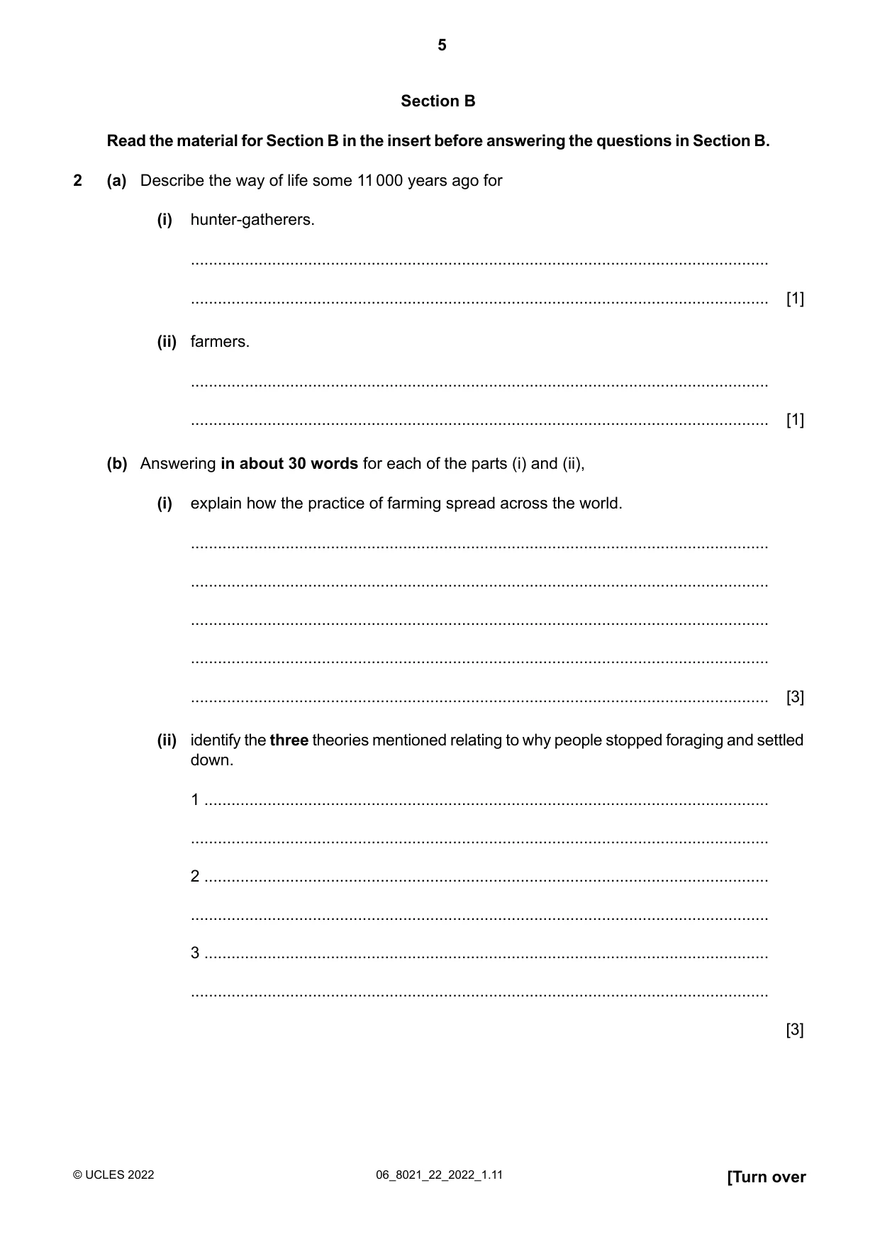 Cambridge A Level English General Paper 8021 2022 May/June Paper 2 · Variant 2 question paper, page 5 of 8