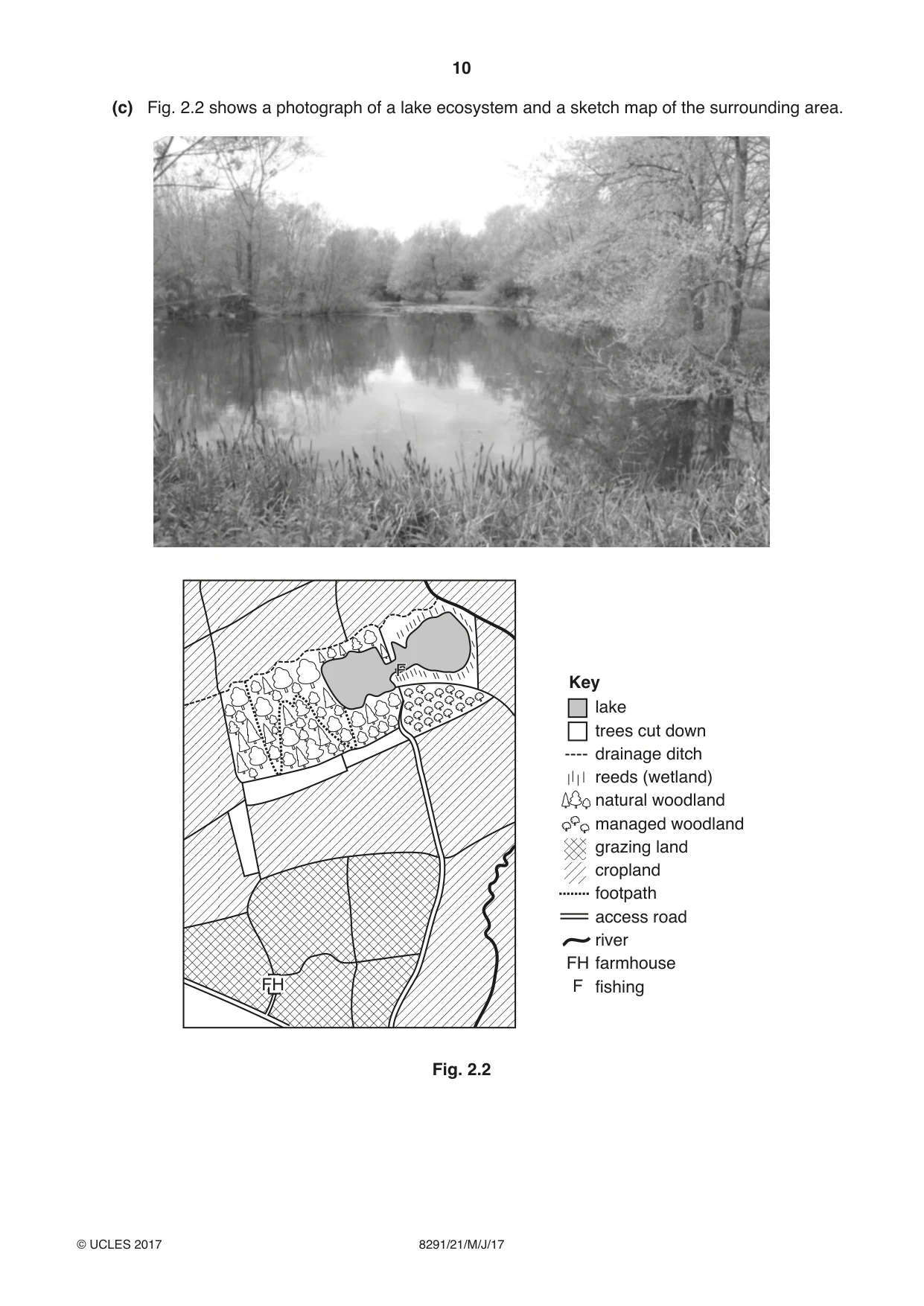 Cambridge A Level Environmental Management (AS only) 8291 2017 May/June Paper 2 · Variant 1 question paper, page 10 of 16