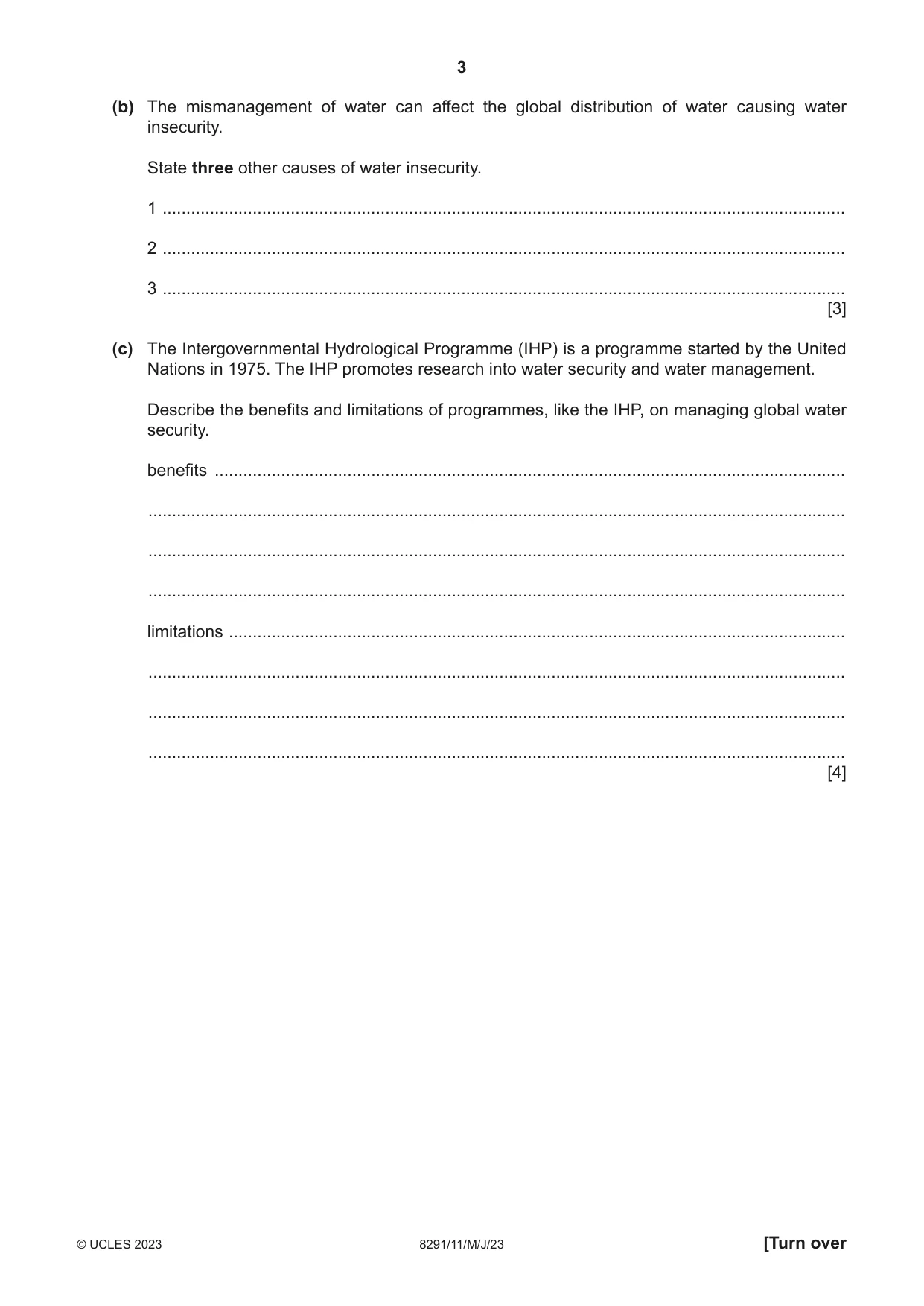 Cambridge A Level Environmental Management (AS only) 8291 2023 May/June Paper 1 · Variant 1 question paper, page 3 of 20
