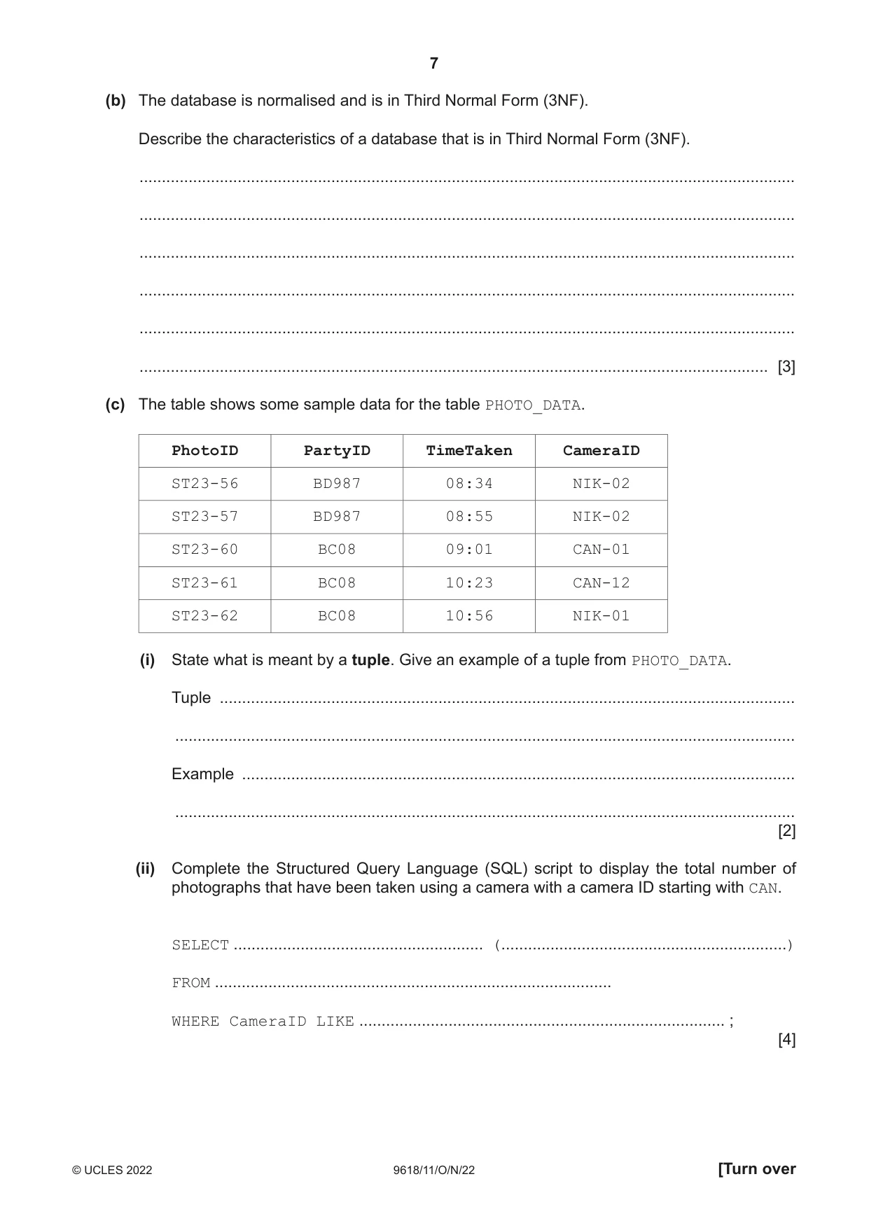 Cambridge A Level Computer Science 9618 2022 Oct/Nov Paper 1 · Variant 1 question paper, page 7 of 20