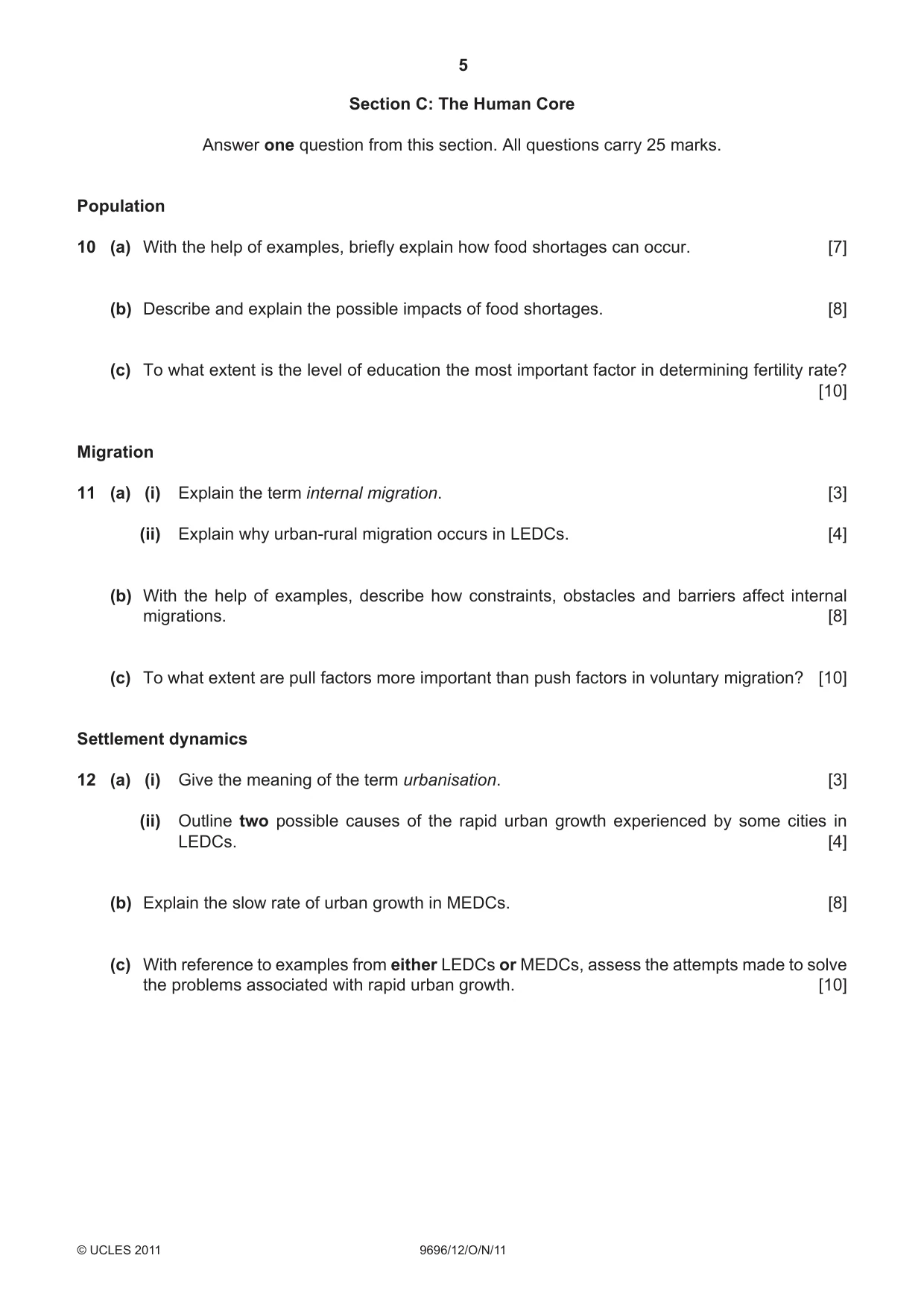 Cambridge A Level Geography 9696 2011 Oct/Nov Paper 1 · Variant 2 question paper, page 5 of 8