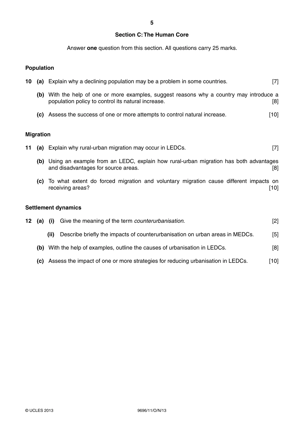 Cambridge A Level Geography 9696 2013 Oct/Nov Paper 1 · Variant 1 question paper, page 5 of 8