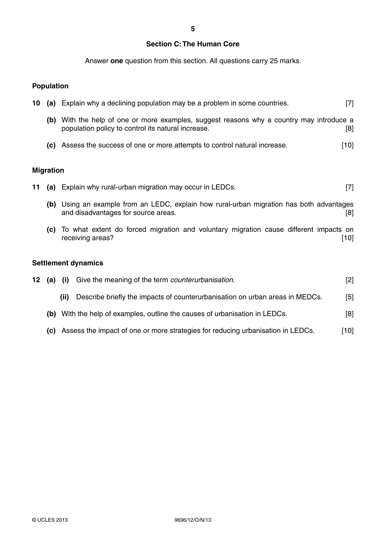 Cambridge A Level Geography 9696 2013 Oct/Nov Paper 1 · Variant 2 question paper, page 5 of 8