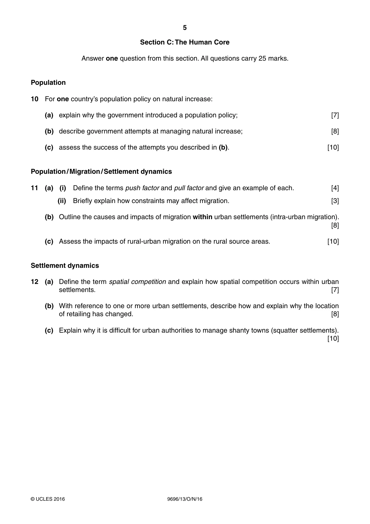 Cambridge A Level Geography 9696 2016 Oct/Nov Paper 1 · Variant 3 question paper, page 5 of 8