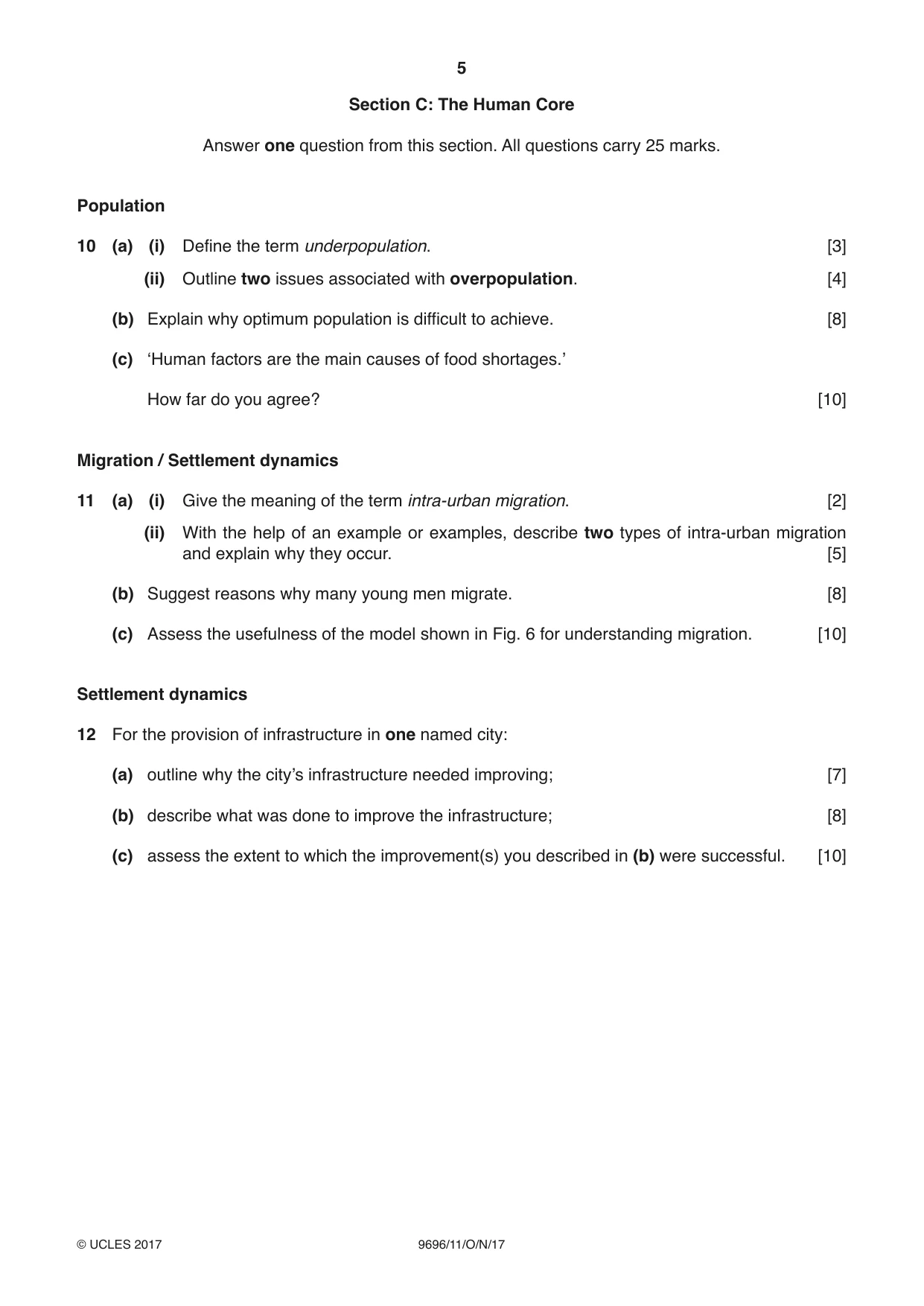 Cambridge A Level Geography 9696 2017 Oct/Nov Paper 1 · Variant 1 question paper, page 5 of 8