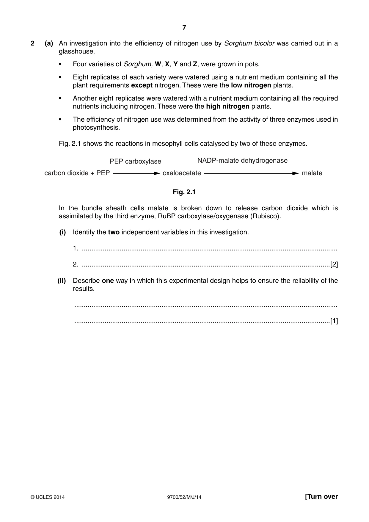 Cambridge A Level Biology 9700 2014 May/June Paper 5 · Variant 2 question paper, page 7 of 12