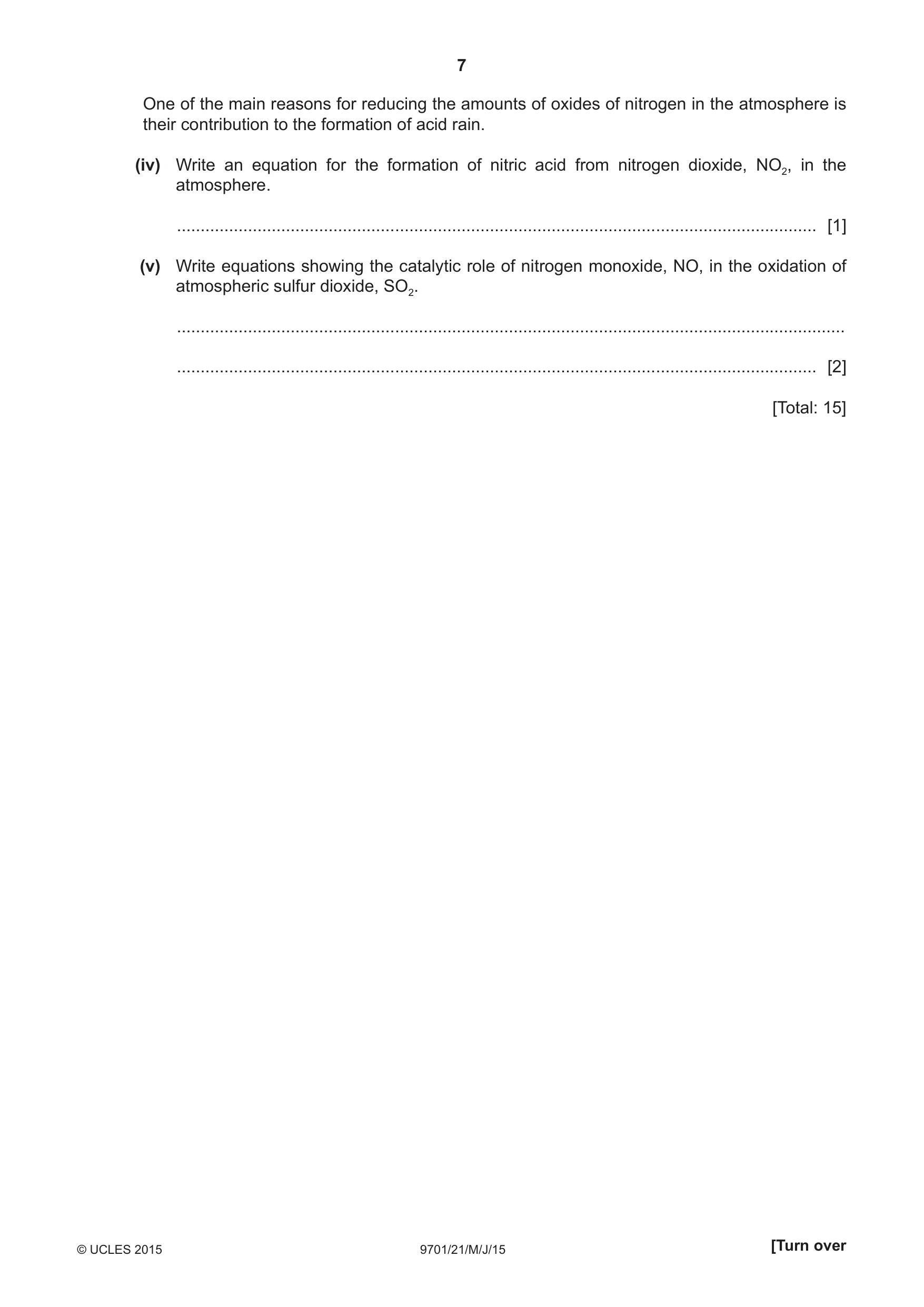 Cambridge A Level Chemistry 9701 2015 May/June Paper 2 · Variant 1 question paper, page 7 of 12