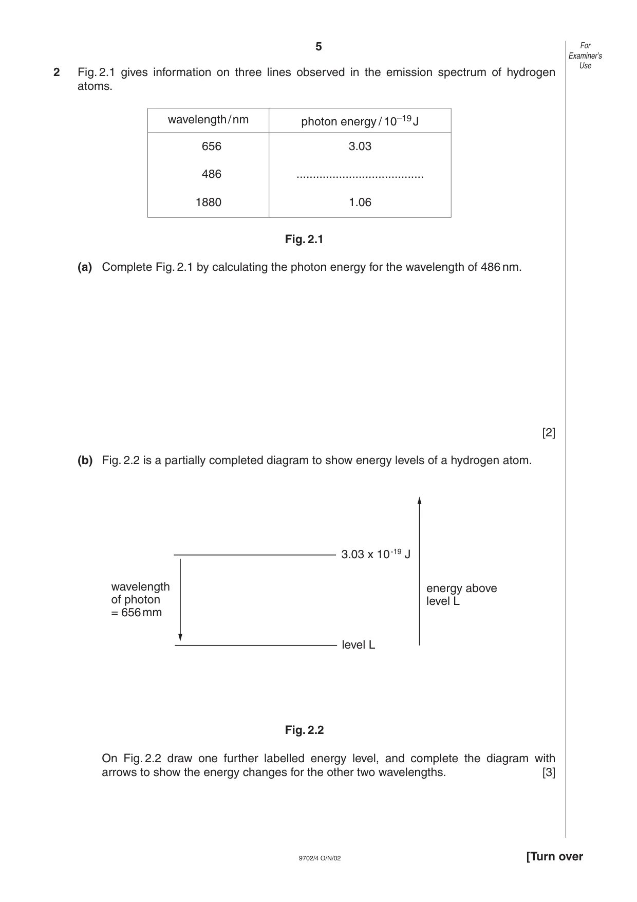 Cambridge A Level Physics 9702 2002 Oct/Nov Paper 4 · Variant 1 question paper, page 5 of 16