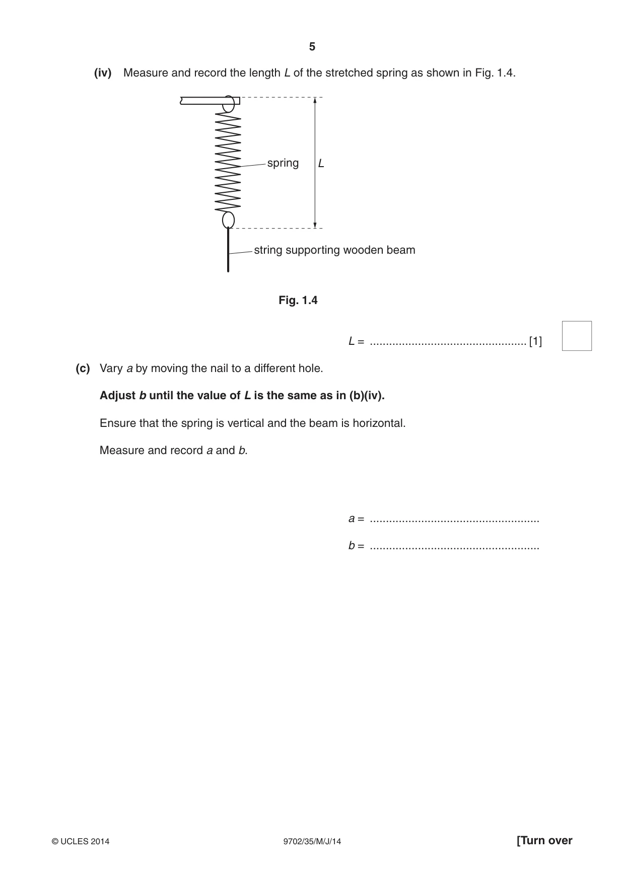Cambridge A Level Physics 9702 2014 May/June Paper 3 · Variant 5 question paper, page 5 of 16