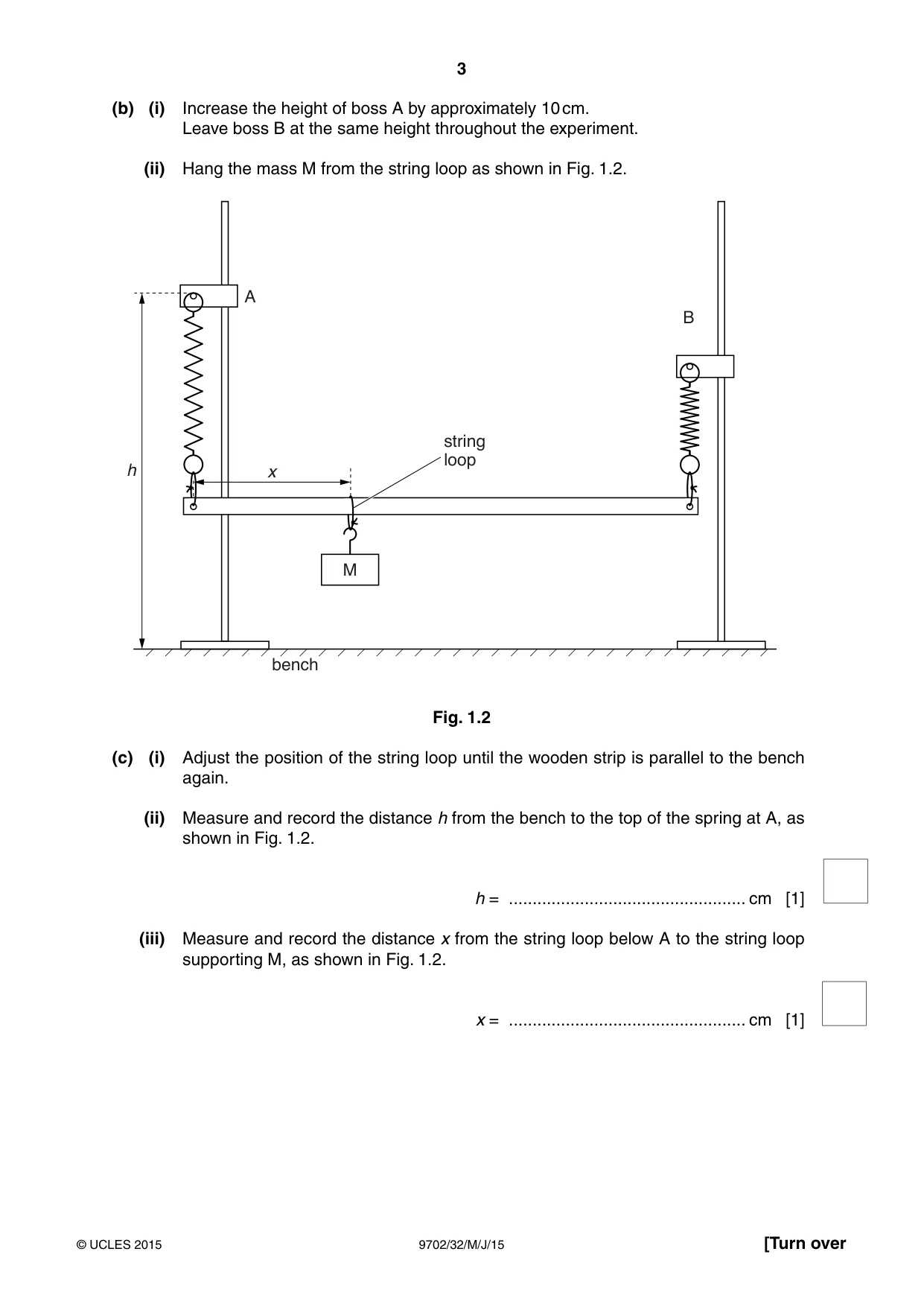 Cambridge A Level Physics 9702 2015 May/June Paper 3 · Variant 2 question paper, page 3 of 12