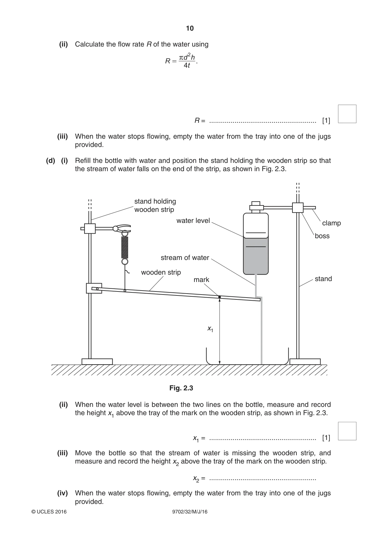 Cambridge A Level Physics 9702 2016 May/June Paper 3 · Variant 2 question paper, page 10 of 12