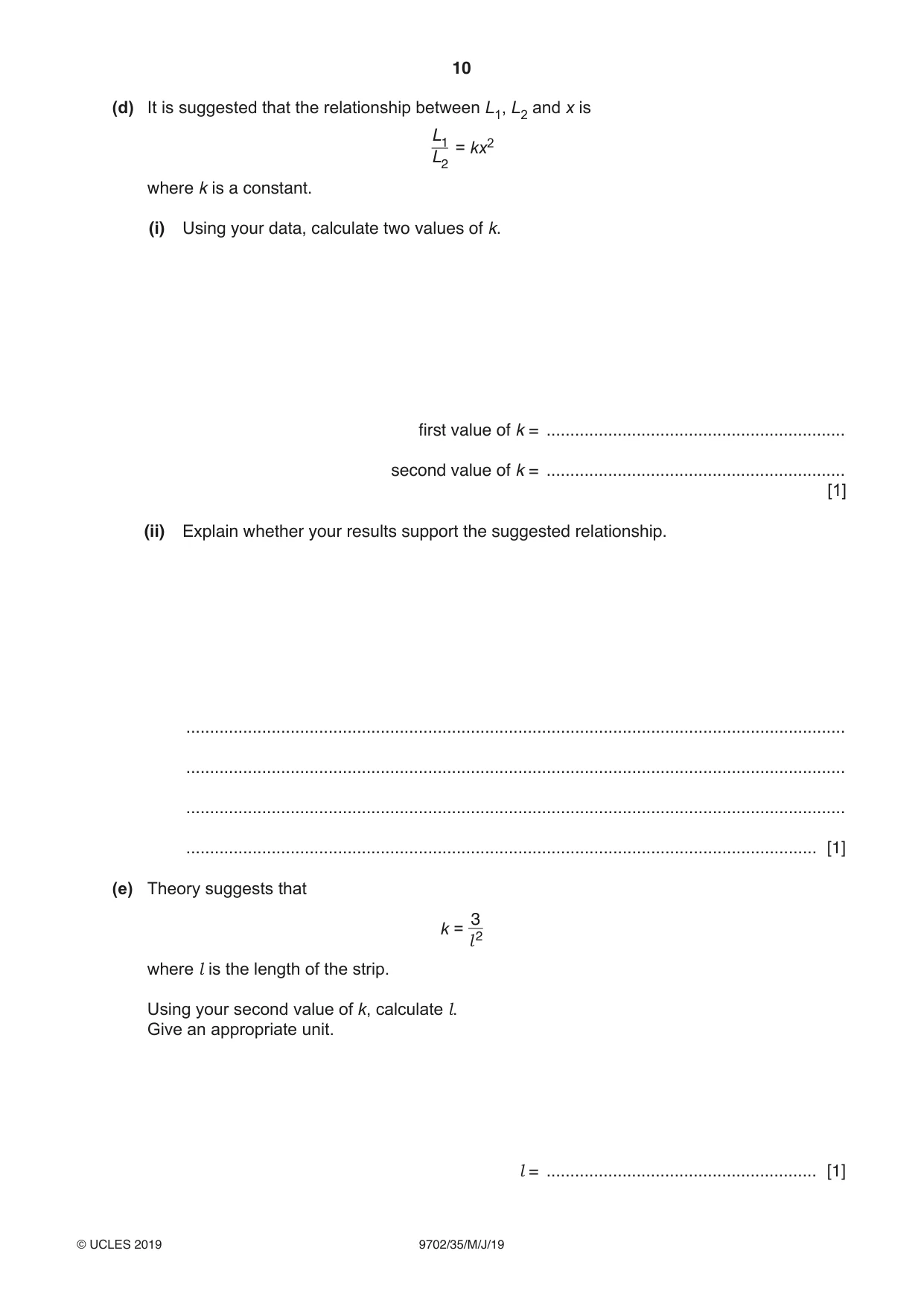 Cambridge A Level Physics 9702 2019 May/June Paper 3 · Variant 5 question paper, page 10 of 12