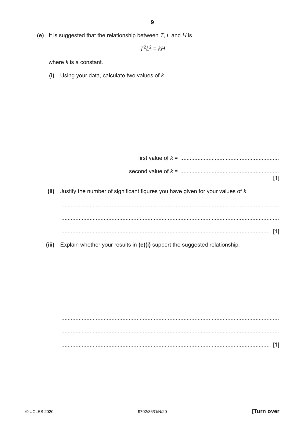 Cambridge A Level Physics 9702 2020 Oct/Nov Paper 3 · Variant 6 question paper, page 9 of 12