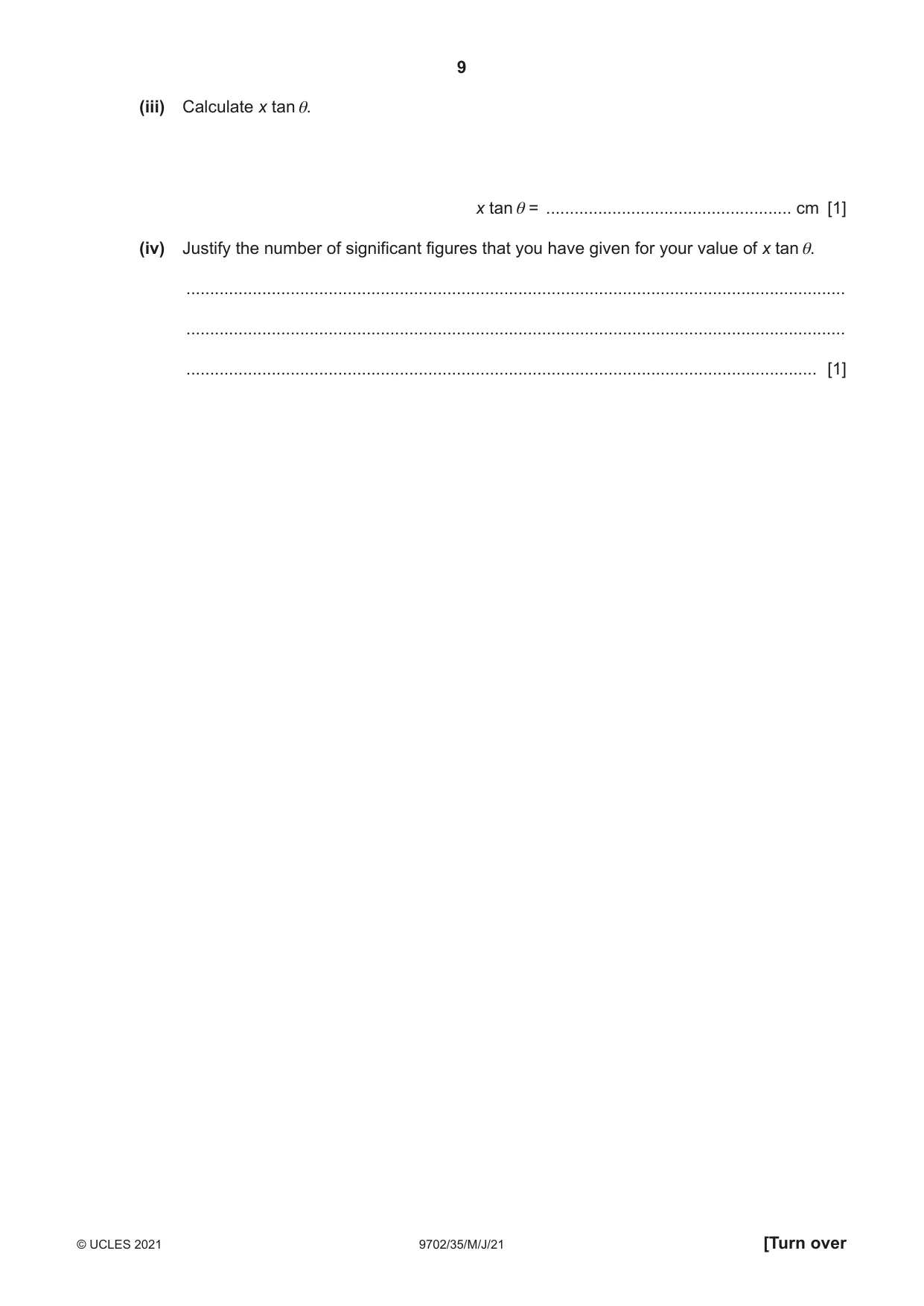 Cambridge A Level Physics 9702 2021 May/June Paper 3 · Variant 5 question paper, page 9 of 12