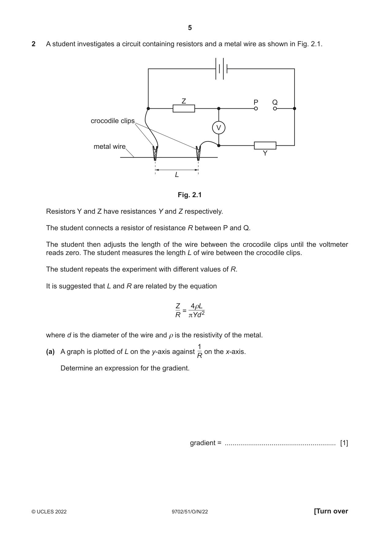 Cambridge A Level Physics 9702 2022 Oct/Nov Paper 5 · Variant 1 question paper, page 5 of 8