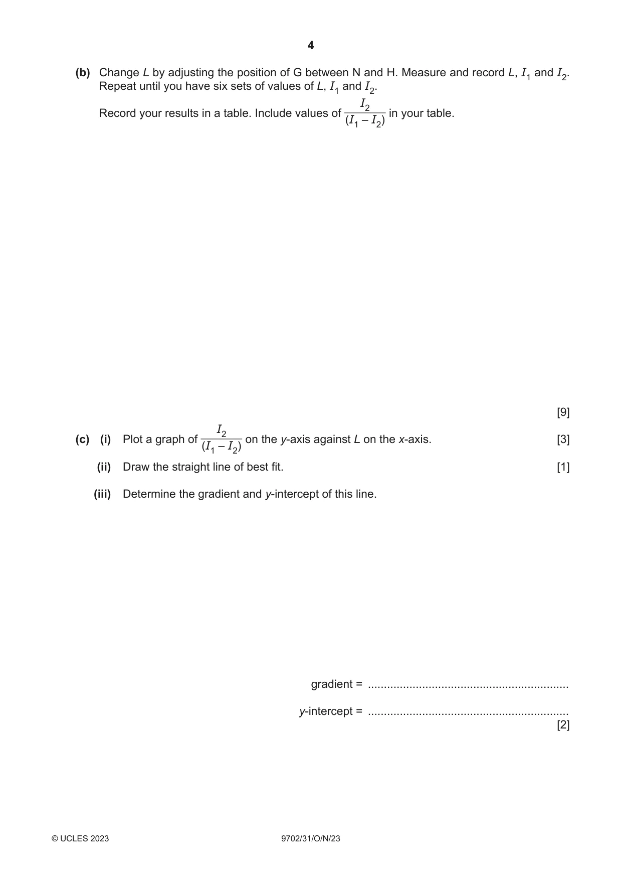 Cambridge A Level Physics 9702 2023 Oct/Nov Paper 3 · Variant 1 question paper, page 4 of 12