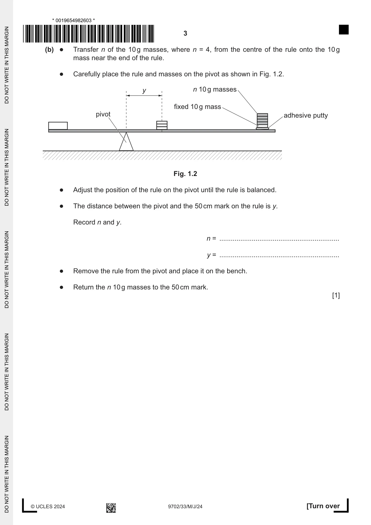 Cambridge A Level Physics 9702 2024 May/June Paper 3 · Variant 3 question paper, page 3 of 12