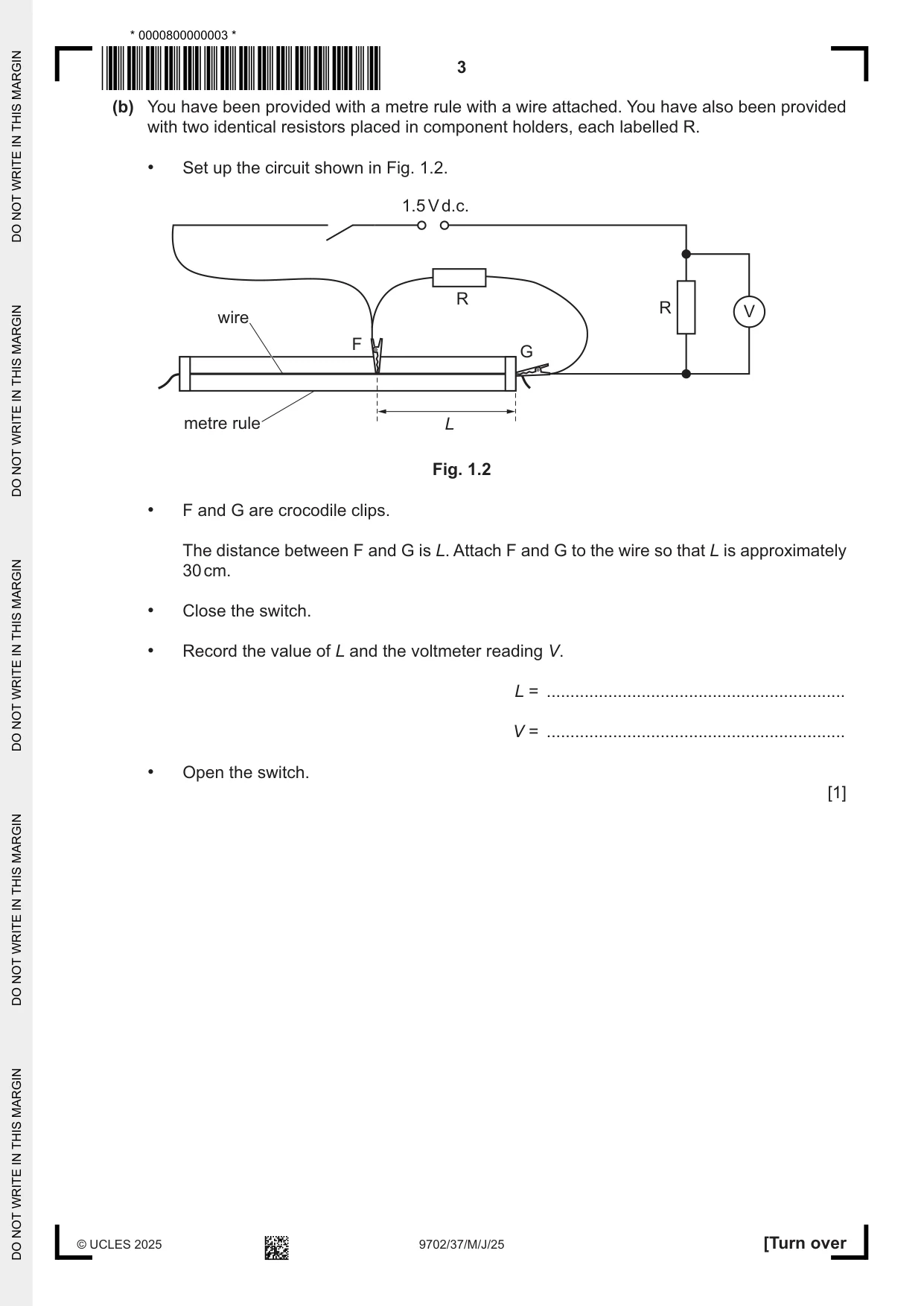 Cambridge A Level Physics 9702 2025 May/June Paper 3 · Variant 7 question paper, page 3 of 12
