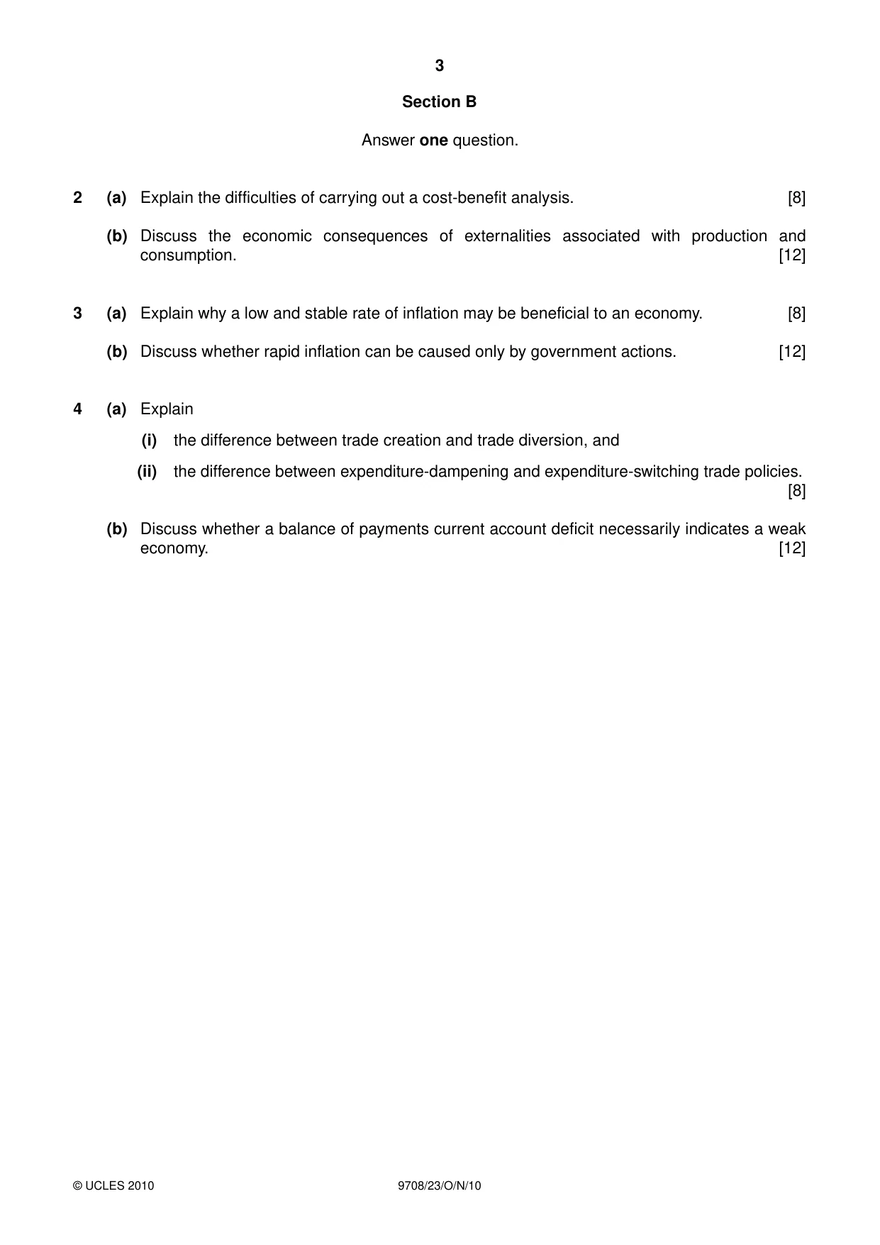 Cambridge A Level Economics 9708 2010 Oct/Nov Paper 2 · Variant 3 question paper, page 3 of 4