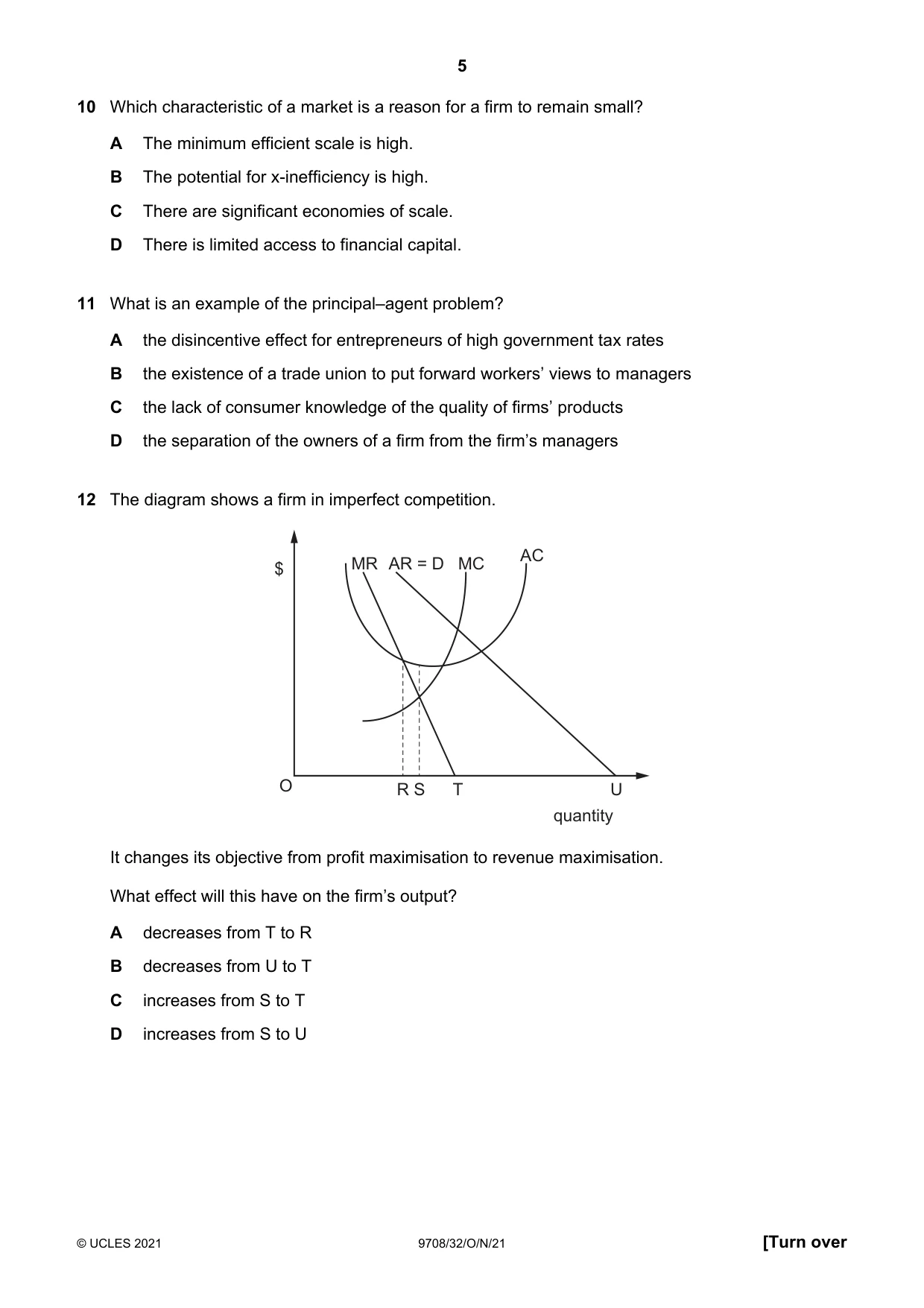 Cambridge A Level Economics 9708 2021 Oct/Nov Paper 3 · Variant 2 question paper, page 5 of 12