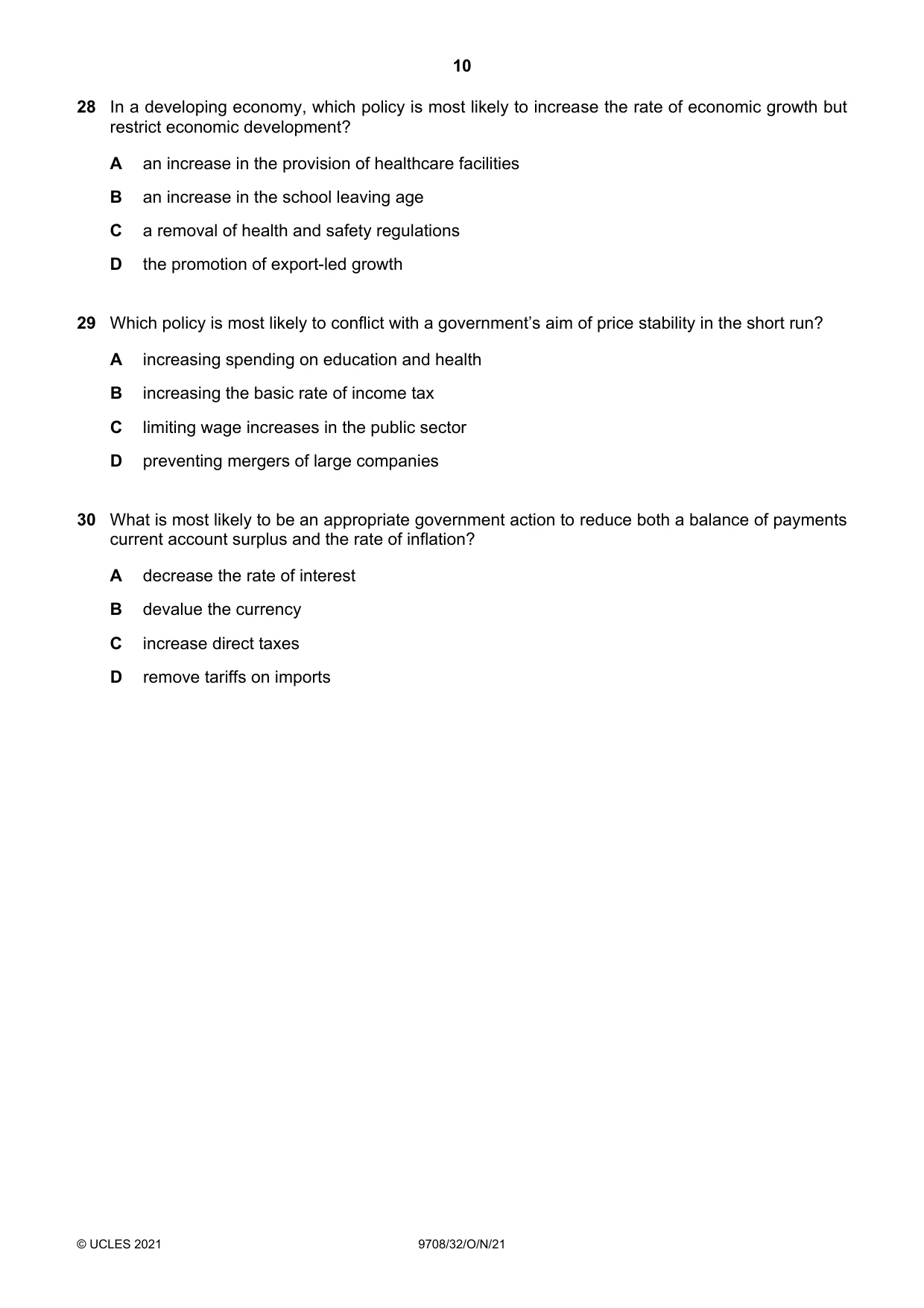 Cambridge A Level Economics 9708 2021 Oct/Nov Paper 3 · Variant 2 question paper, page 10 of 12
