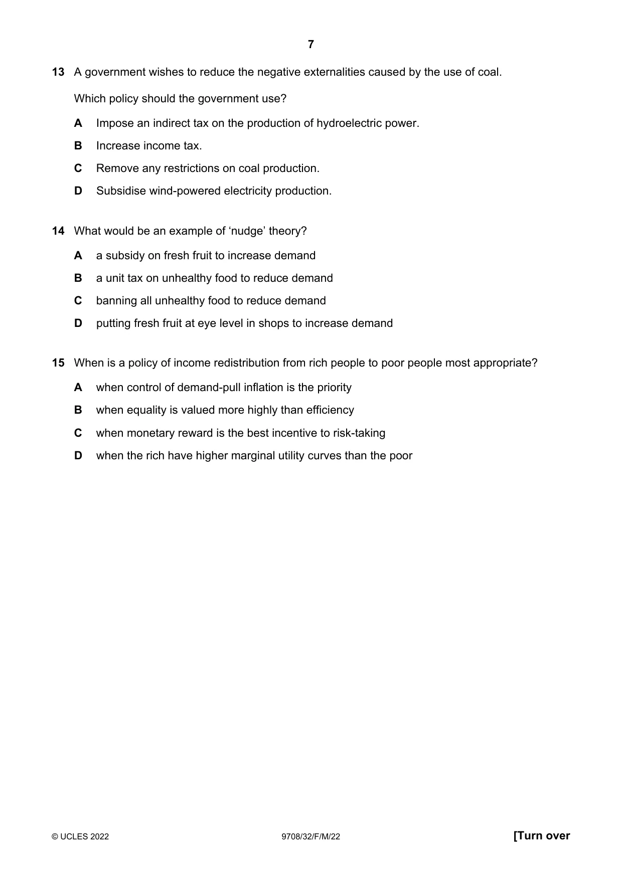 Cambridge A Level Economics 9708 2022 Feb/March Paper 3 · Variant 2 question paper, page 7 of 12