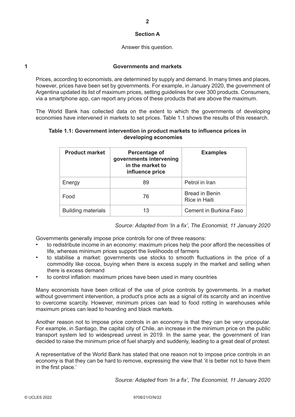 Cambridge A Level Economics 9708 2022 Oct/Nov Paper 2 · Variant 1 question paper, page 2 of 4