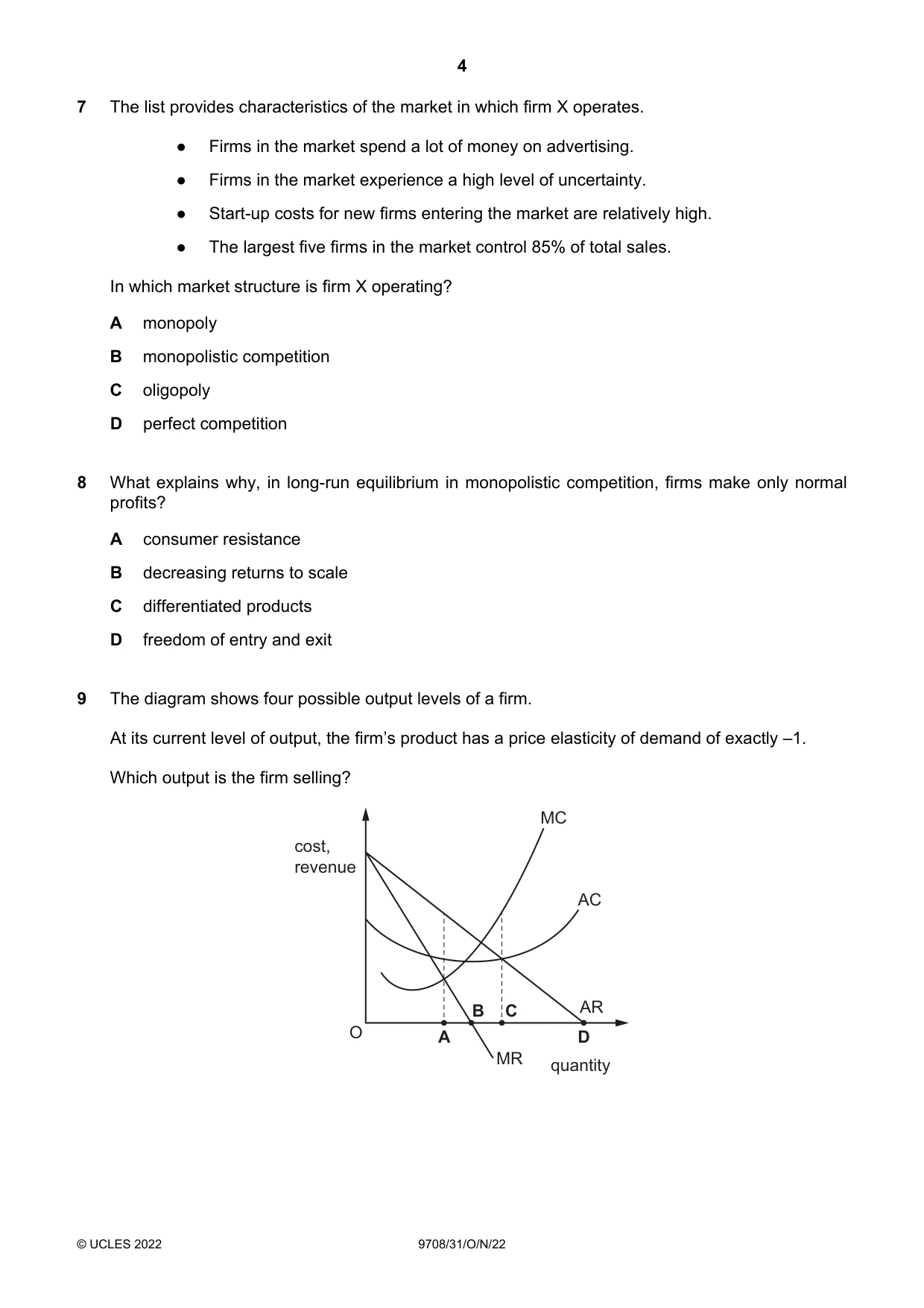 Cambridge A Level Economics 9708 2022 Oct/Nov Paper 3 · Variant 1 question paper, page 4 of 12