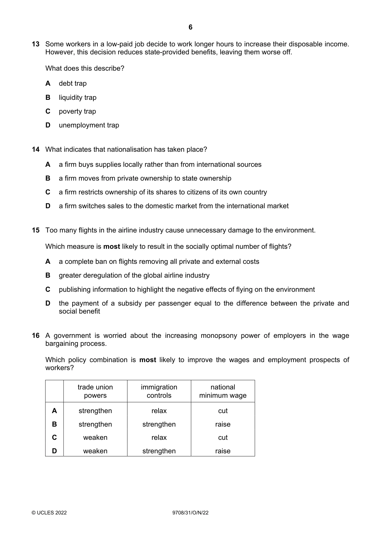 Cambridge A Level Economics 9708 2022 Oct/Nov Paper 3 · Variant 1 question paper, page 6 of 12