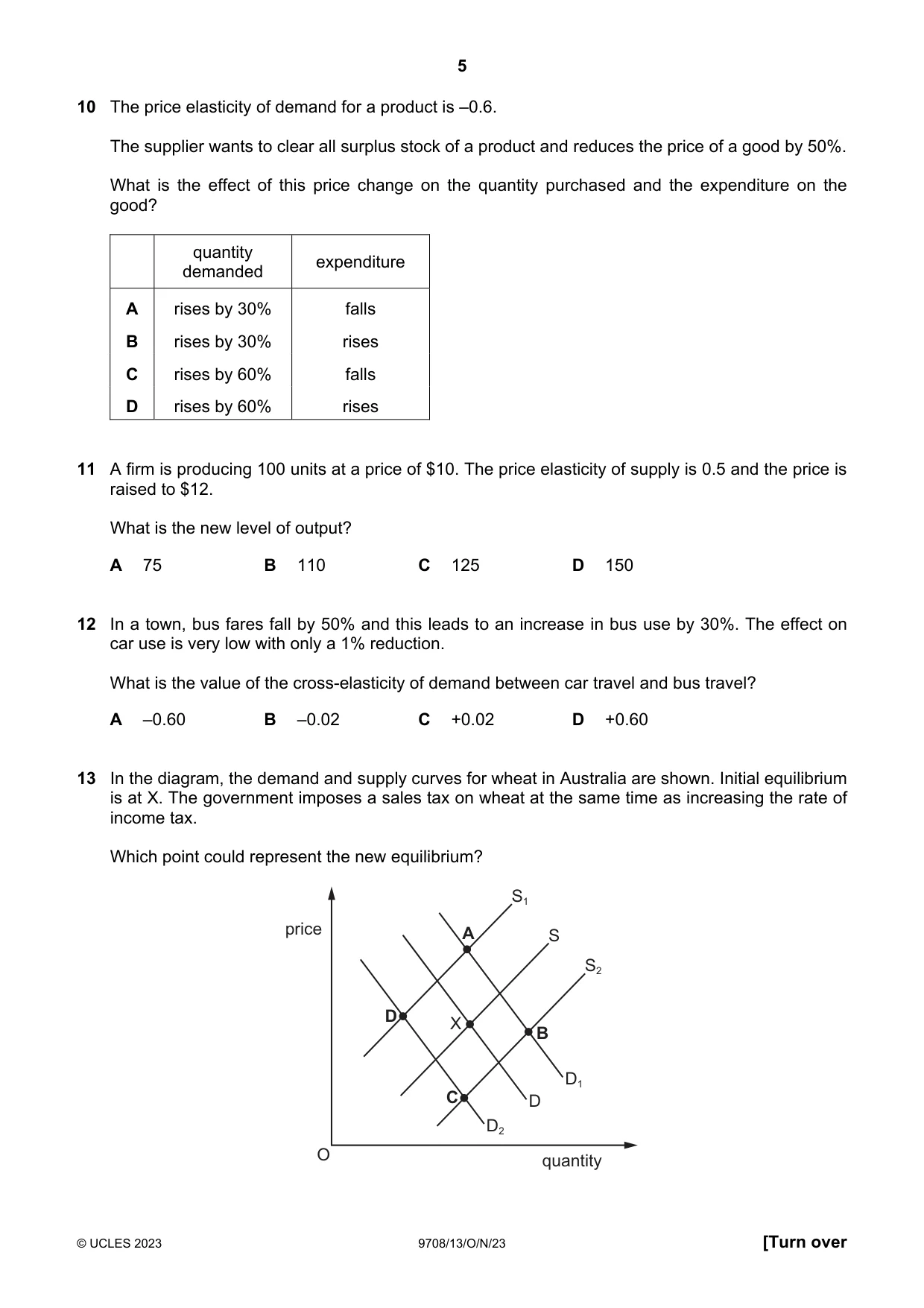 Cambridge A Level Economics 9708 2023 Oct/Nov Paper 1 · Variant 3 question paper, page 5 of 12