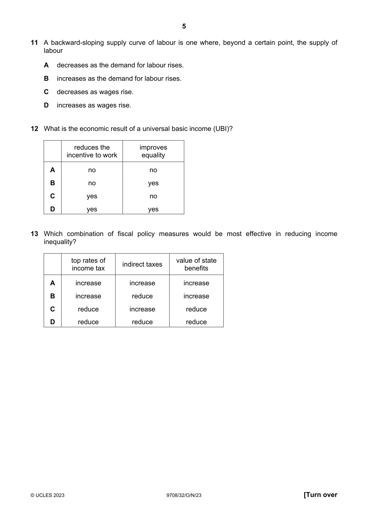 Cambridge A Level Economics 9708 2023 Oct/Nov Paper 3 · Variant 2 question paper, page 5 of 12