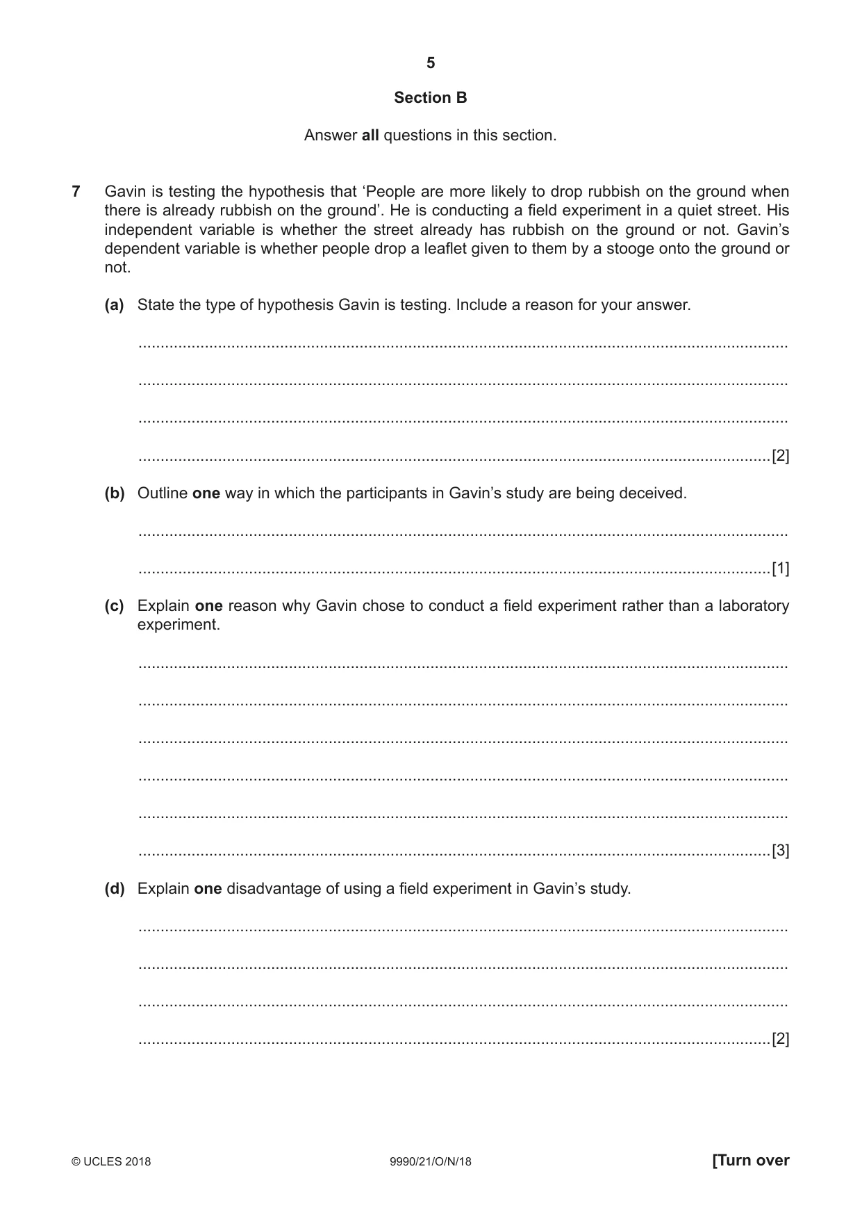Cambridge A Level Psychology (from 2018) 9990 2018 Oct/Nov Paper 2 · Variant 1 question paper, page 5 of 12