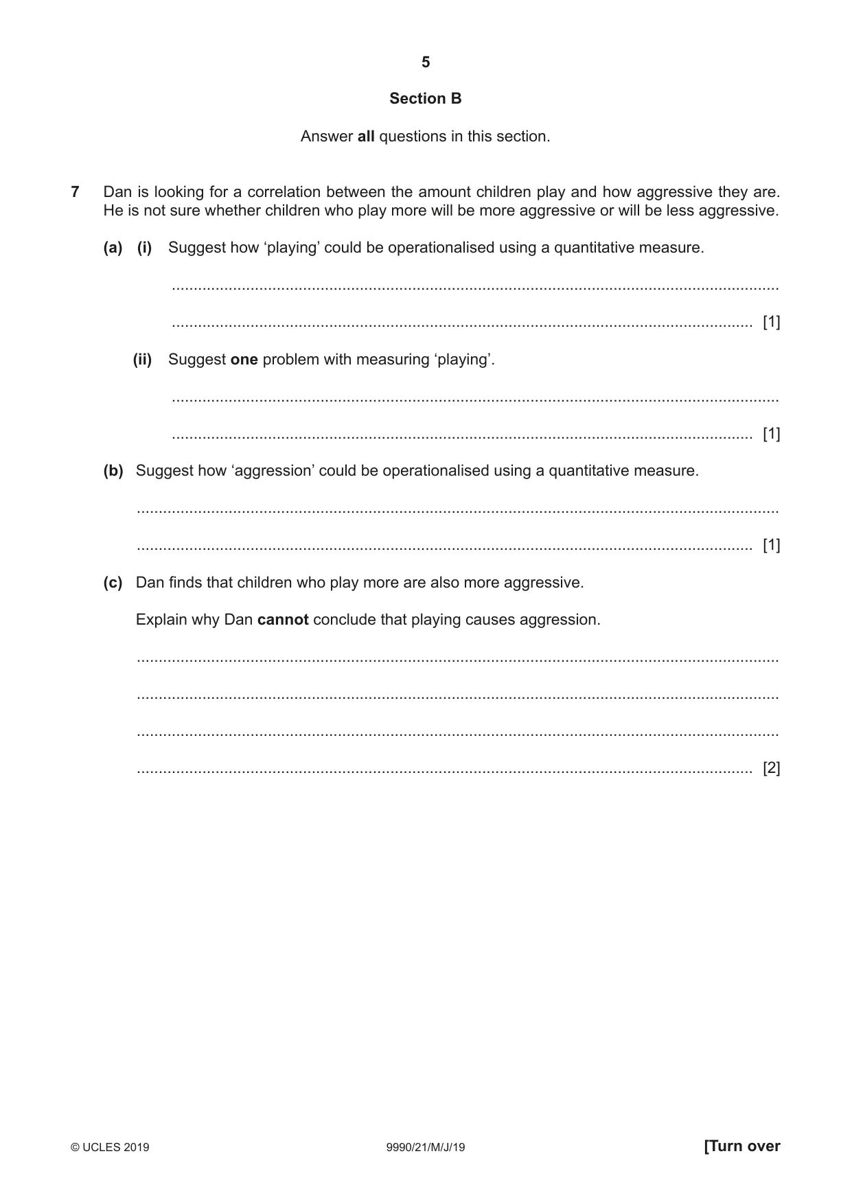 Cambridge A Level Psychology (from 2018) 9990 2019 May/June Paper 2 · Variant 1 question paper, page 5 of 12