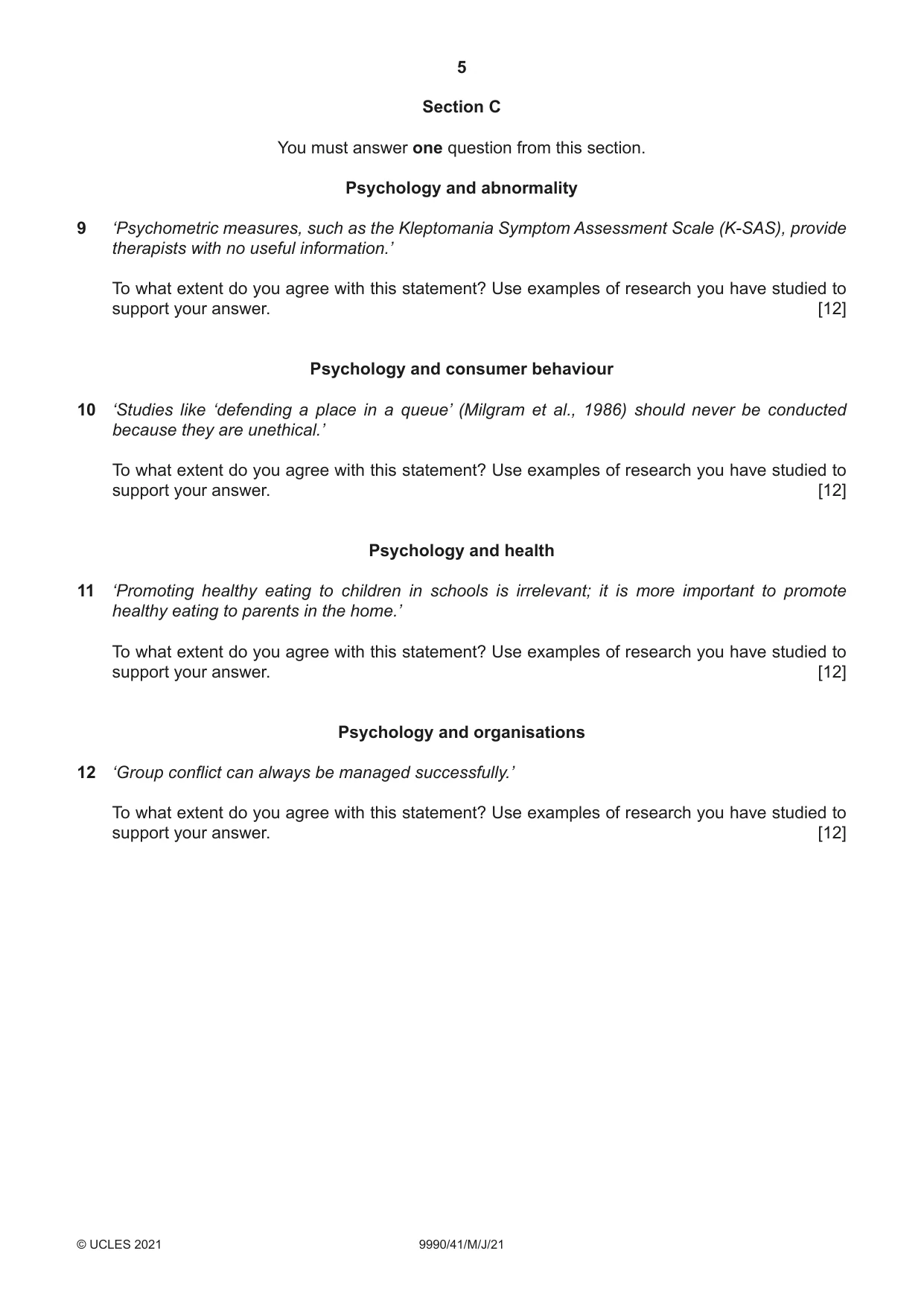 Cambridge A Level Psychology (from 2018) 9990 2021 May/June Paper 4 · Variant 1 question paper, page 5 of 8