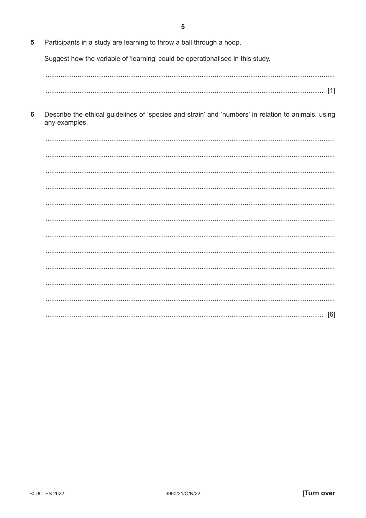 Cambridge A Level Psychology (from 2018) 9990 2022 Oct/Nov Paper 2 · Variant 1 question paper, page 5 of 12
