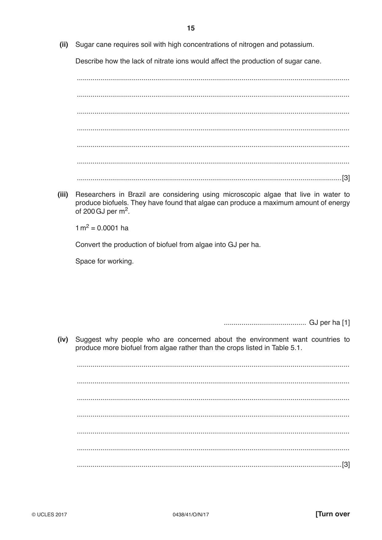 Cambridge IGCSE Biology (BES) 0438 2017 Oct/Nov Paper 4 · Variant 1 question paper, page 15 of 20
