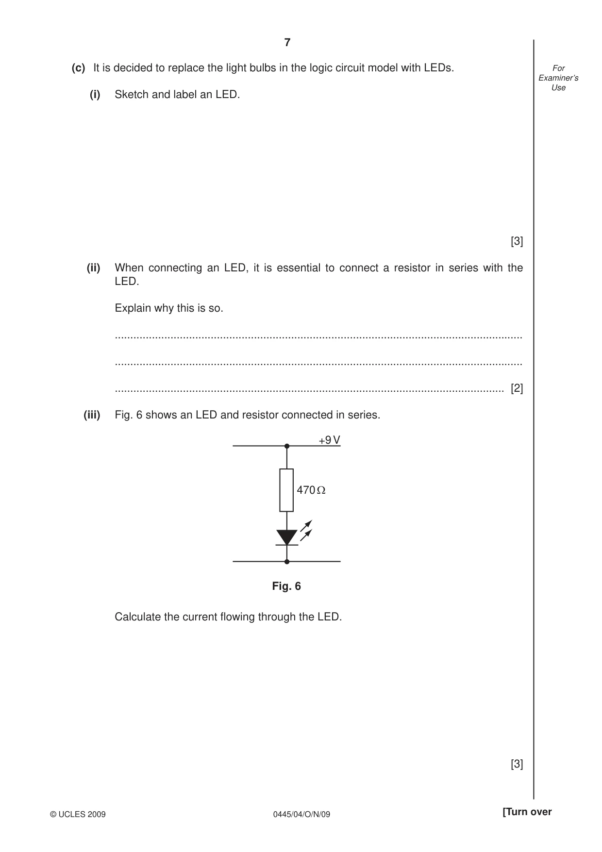 Cambridge IGCSE Design and Technology 0445 2009 Oct/Nov Paper 4 · Variant 1 question paper, page 7 of 16