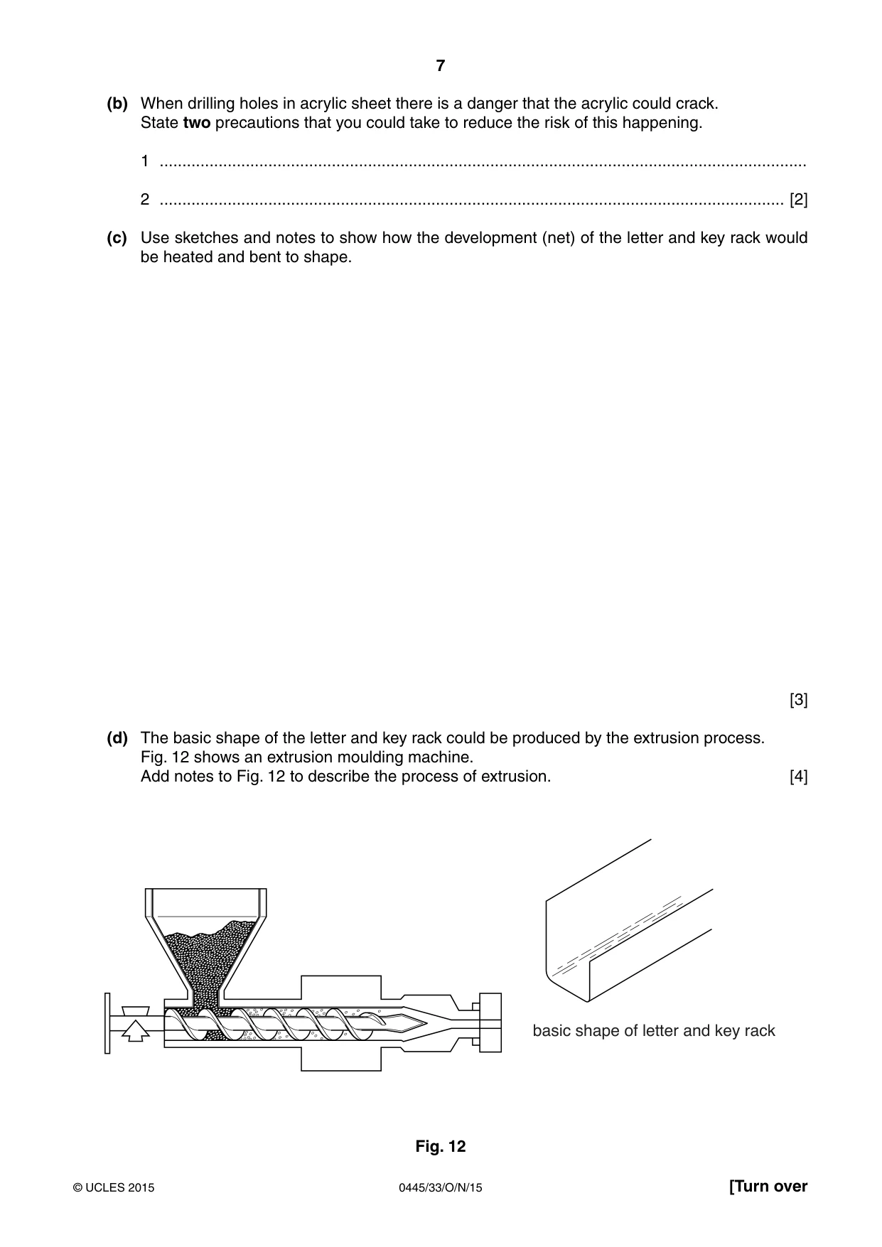 Cambridge IGCSE Design and Technology 0445 2015 Oct/Nov Paper 3 · Variant 3 question paper, page 7 of 20