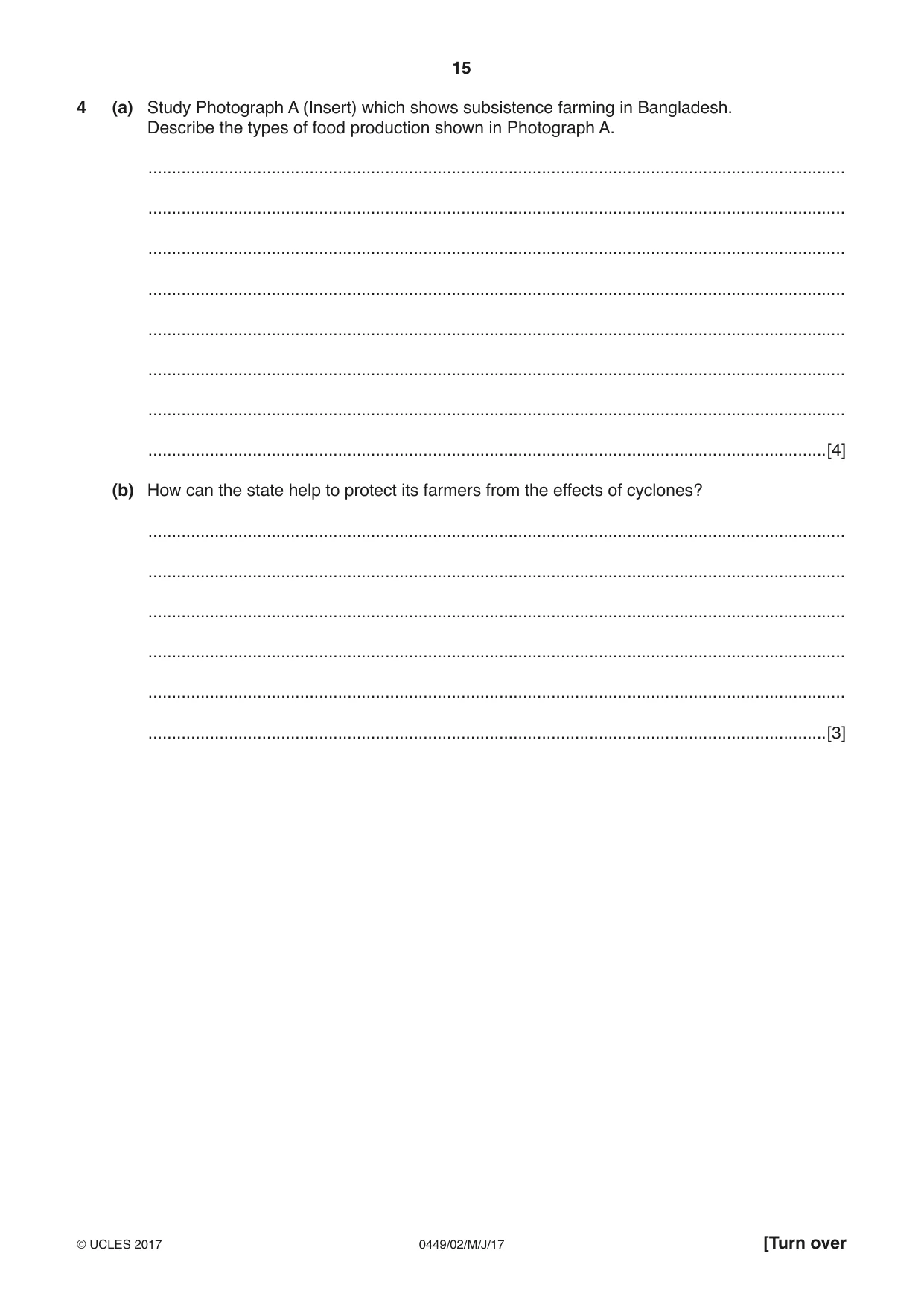 Cambridge IGCSE Bangladesh Studies 0449 2017 May/June Paper 2 · Variant 1 question paper, page 15 of 24