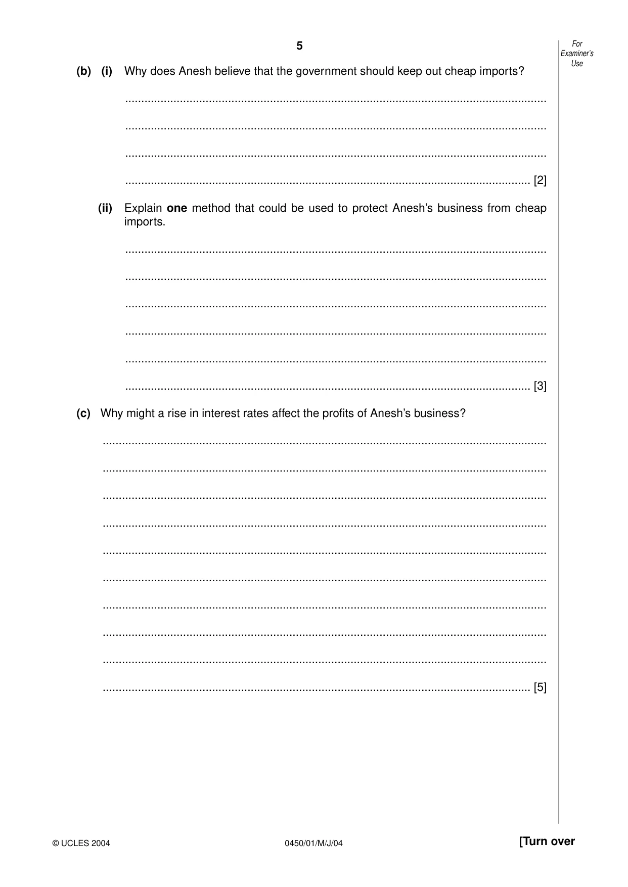 Cambridge IGCSE Business Studies 0450 2004 May/June Paper 1 · Variant 1 question paper, page 5 of 12