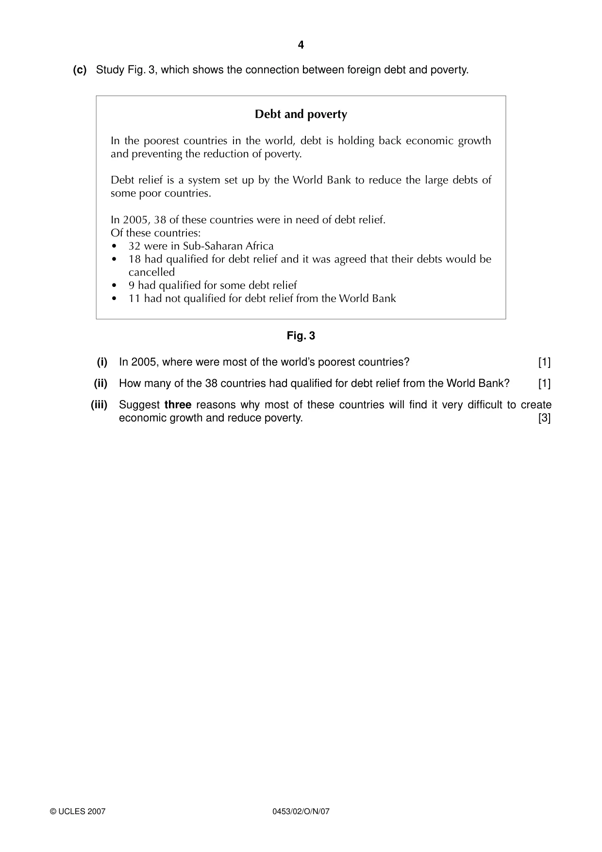 Cambridge IGCSE Development Studies 0453 2007 Oct/Nov Paper 2 · Variant 1 question paper, page 4 of 12