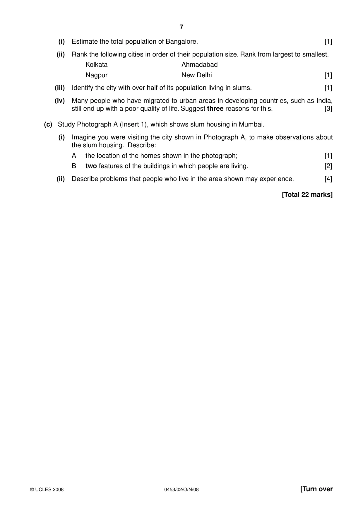 Cambridge IGCSE Development Studies 0453 2008 Oct/Nov Paper 2 · Variant 1 question paper, page 7 of 12
