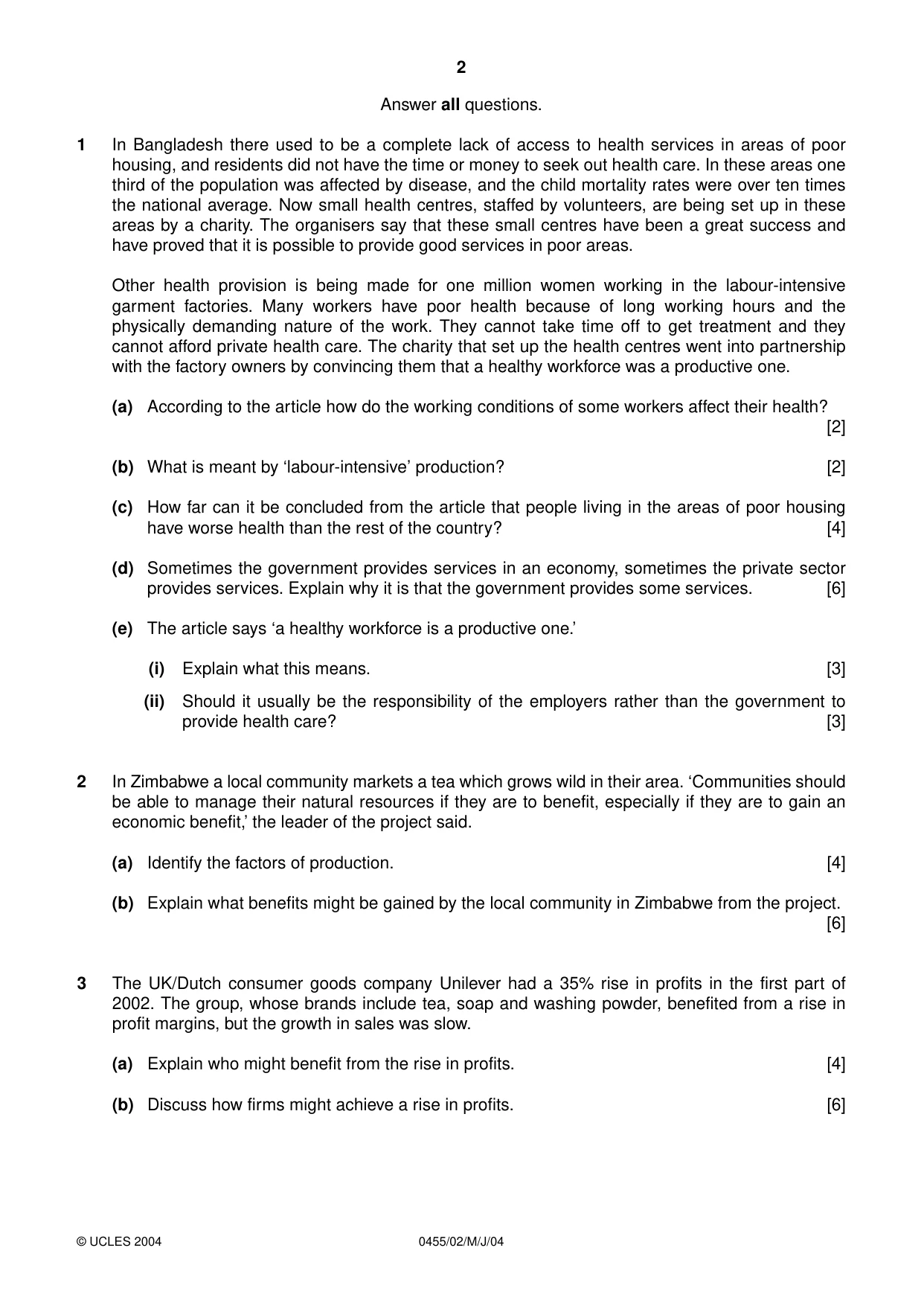 Cambridge IGCSE Economics 0455 2004 May/June Paper 2 · Variant 1 question paper, page 2 of 4