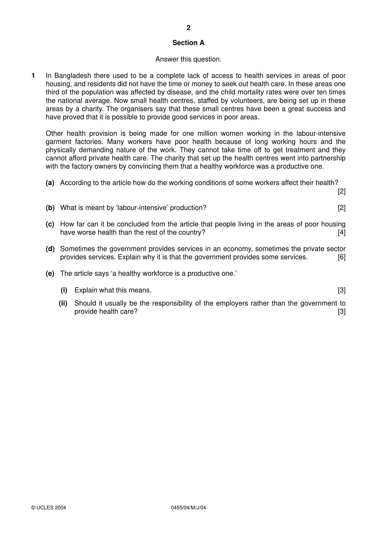 Cambridge IGCSE Economics 0455 2004 May/June Paper 4 · Variant 1 question paper, page 2 of 4