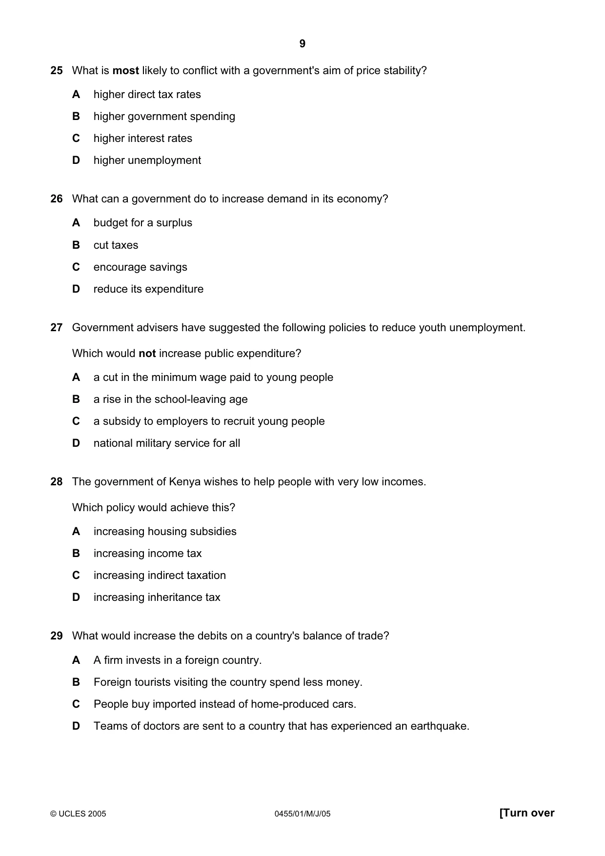 Cambridge IGCSE Economics 0455 2005 May/June Paper 1 · Variant 1 question paper, page 9 of 12