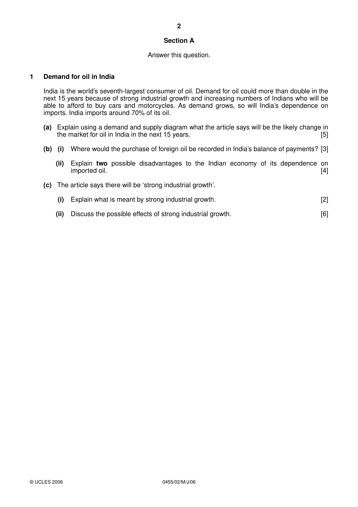 Cambridge IGCSE Economics 0455 2006 May/June Paper 2 · Variant 1 question paper, page 2 of 4