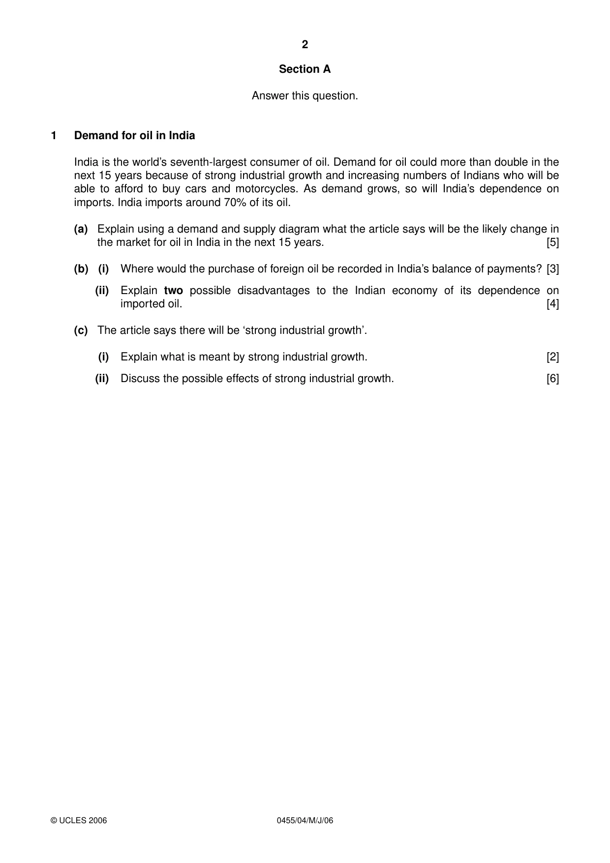 Cambridge IGCSE Economics 0455 2006 May/June Paper 4 · Variant 1 question paper, page 2 of 4