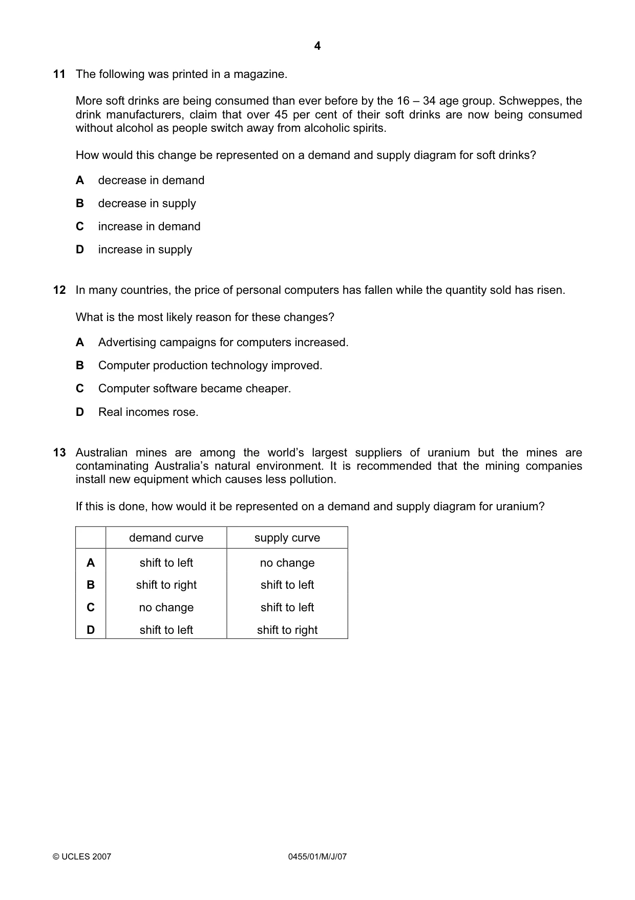 Cambridge IGCSE Economics 0455 2007 May/June Paper 1 · Variant 1 question paper, page 4 of 12