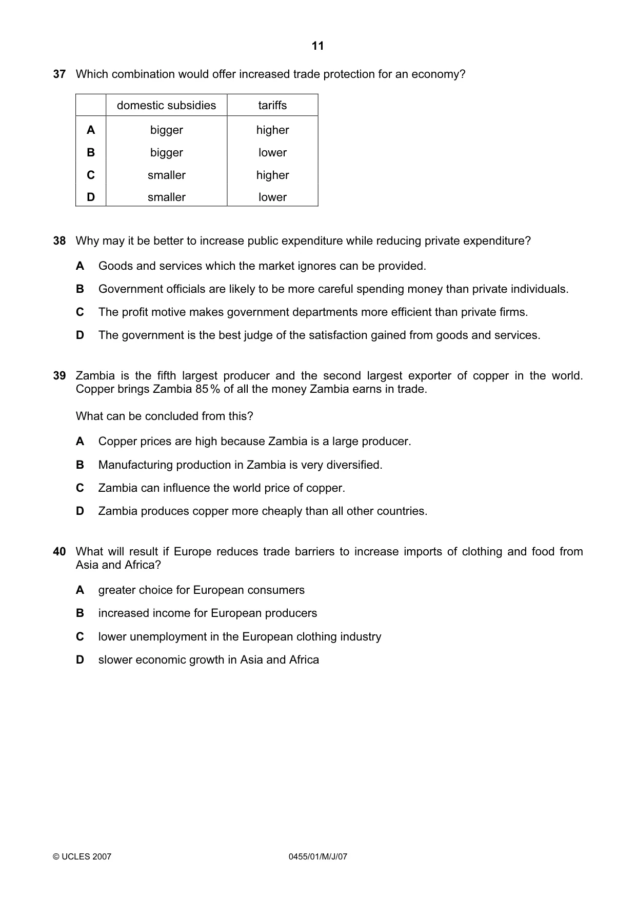 Cambridge IGCSE Economics 0455 2007 May/June Paper 1 · Variant 1 question paper, page 11 of 12