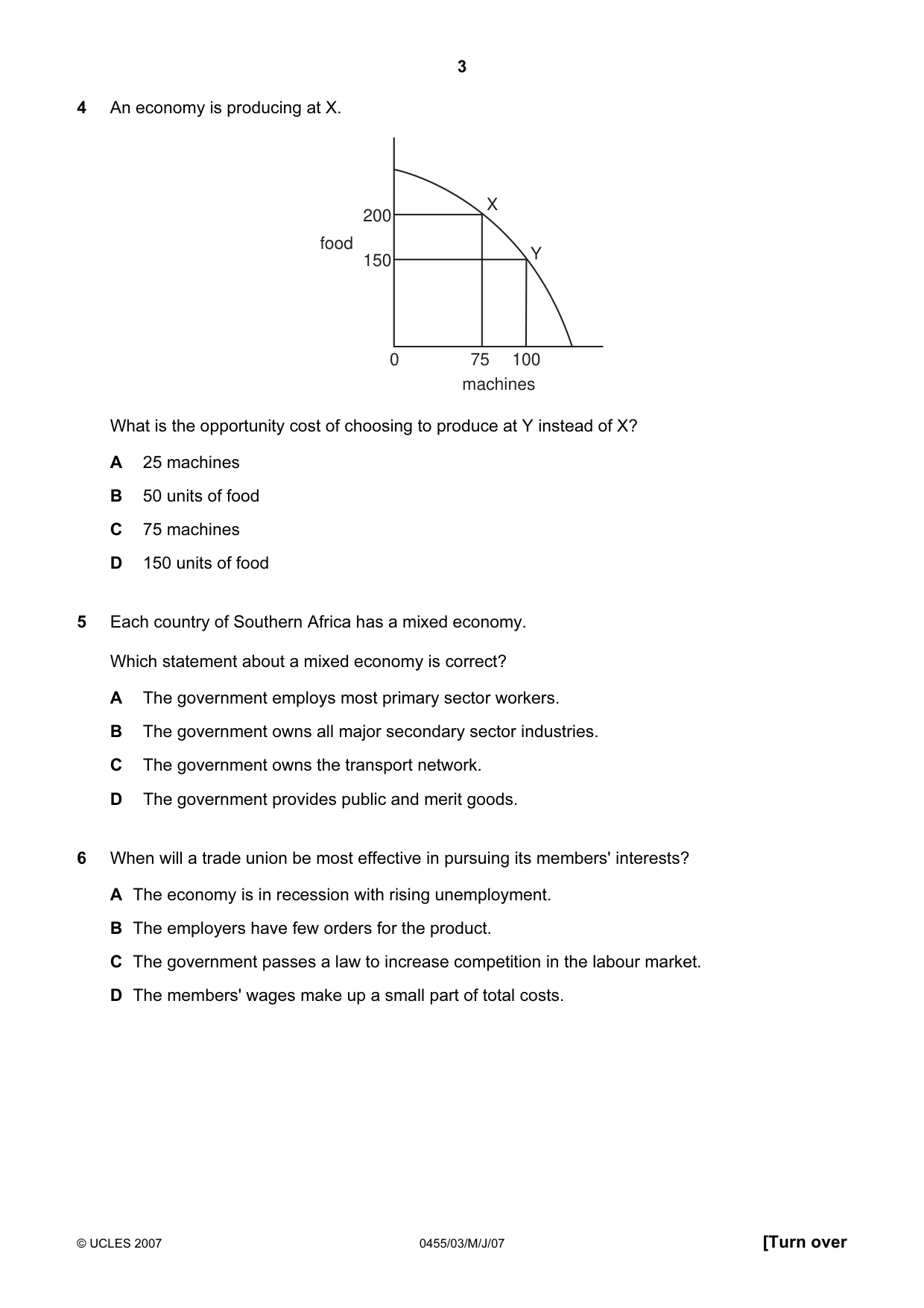 Cambridge IGCSE Economics 0455 2007 May/June Paper 3 · Variant 1 question paper, page 3 of 12